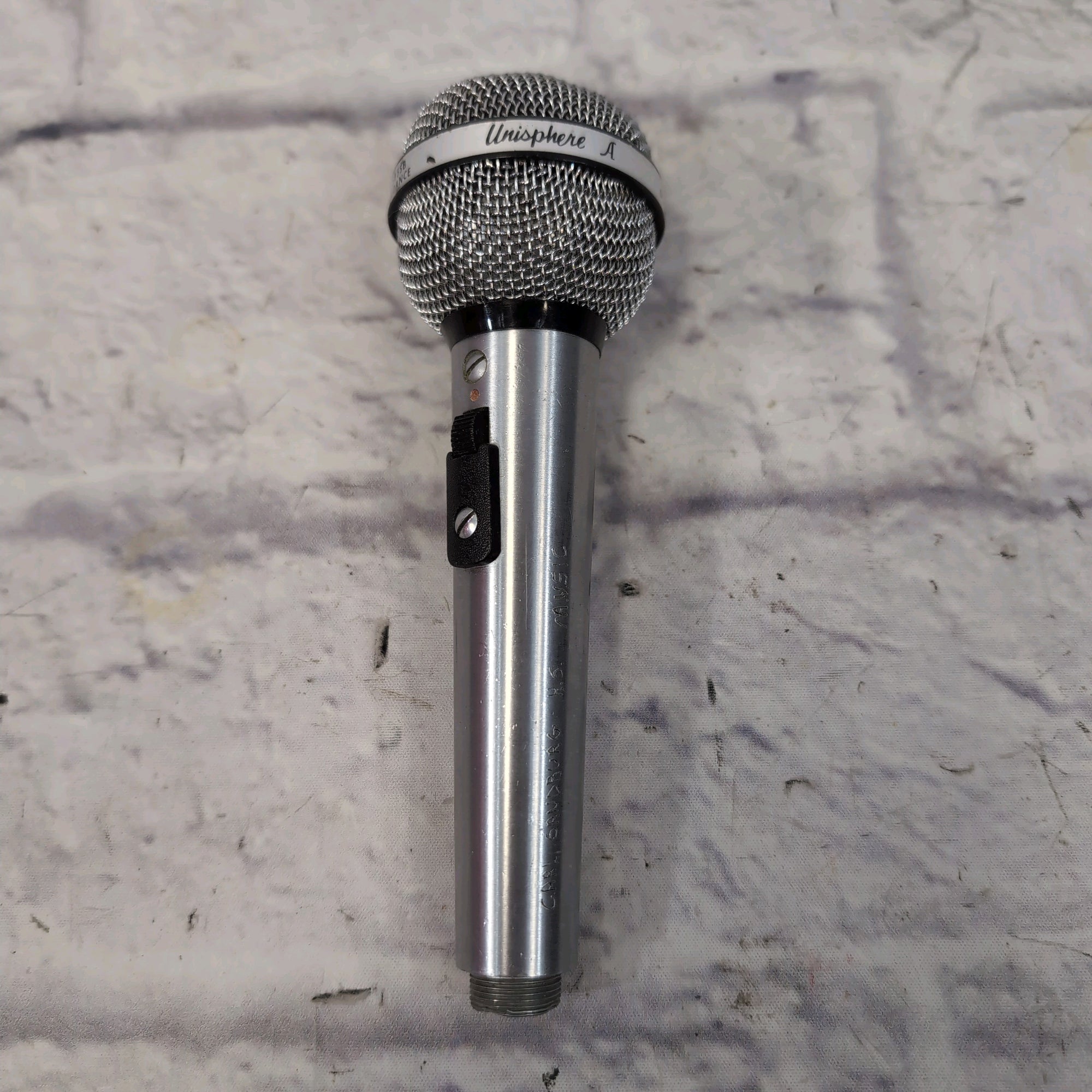 Shure 585SB Dynamic Microphone