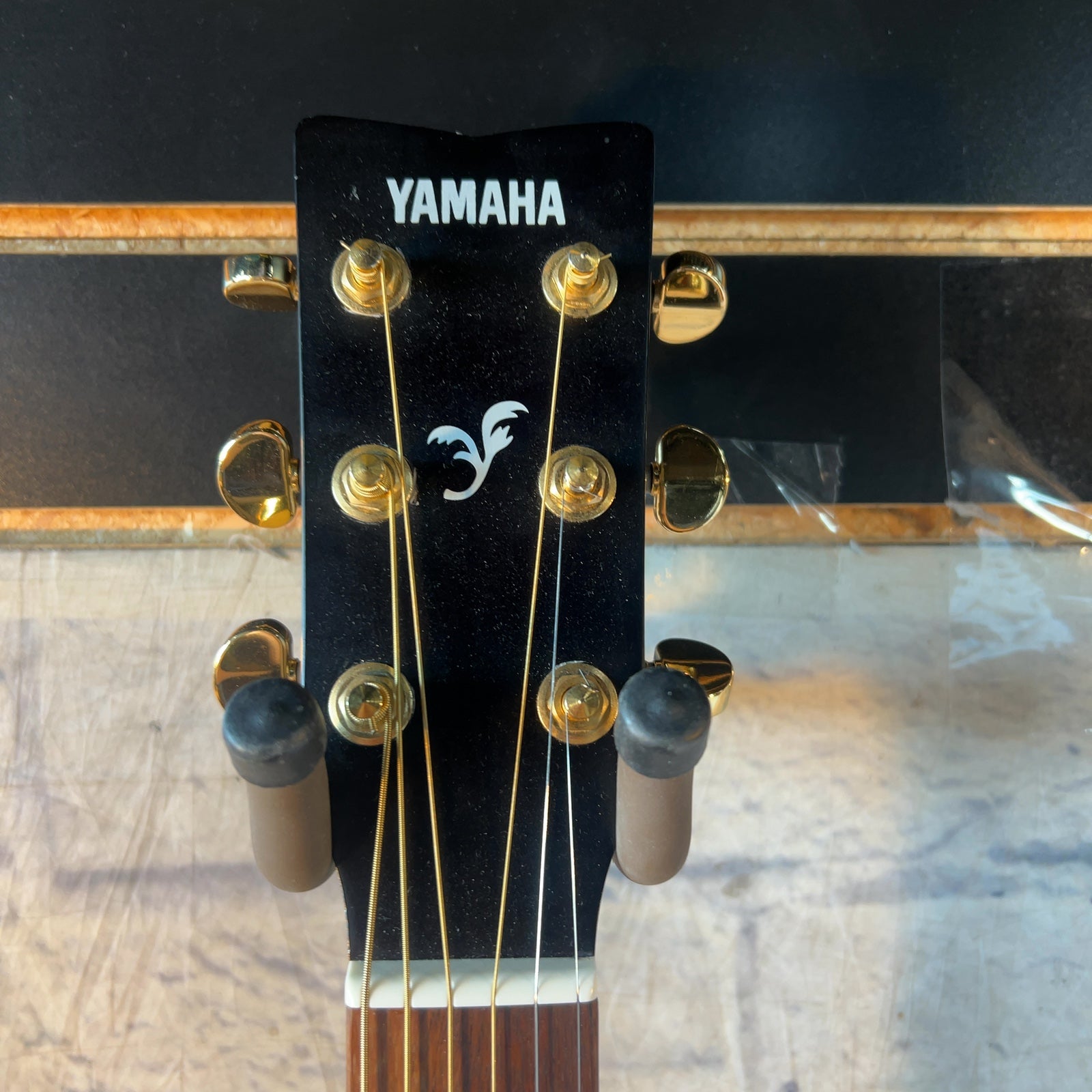 Yamaha F335 Dreadnaught Acoustic with Fishman Sound Hole Pickup