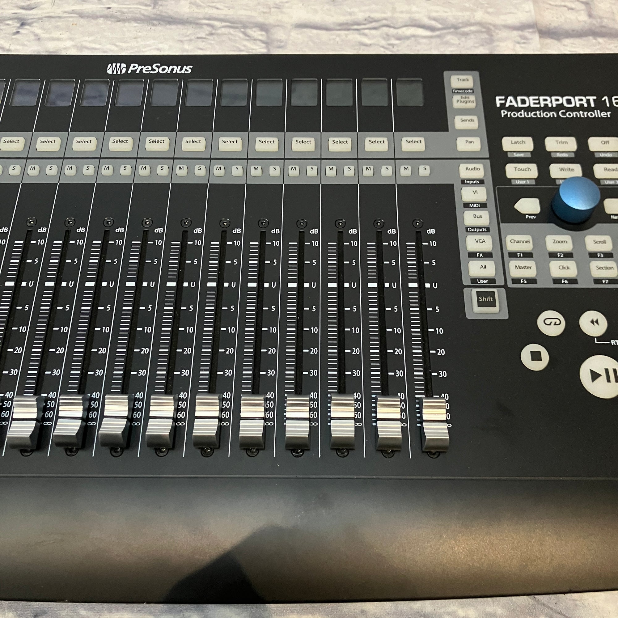 Presonus Faderport 16 USB DAW Control Surface - Evolution Music