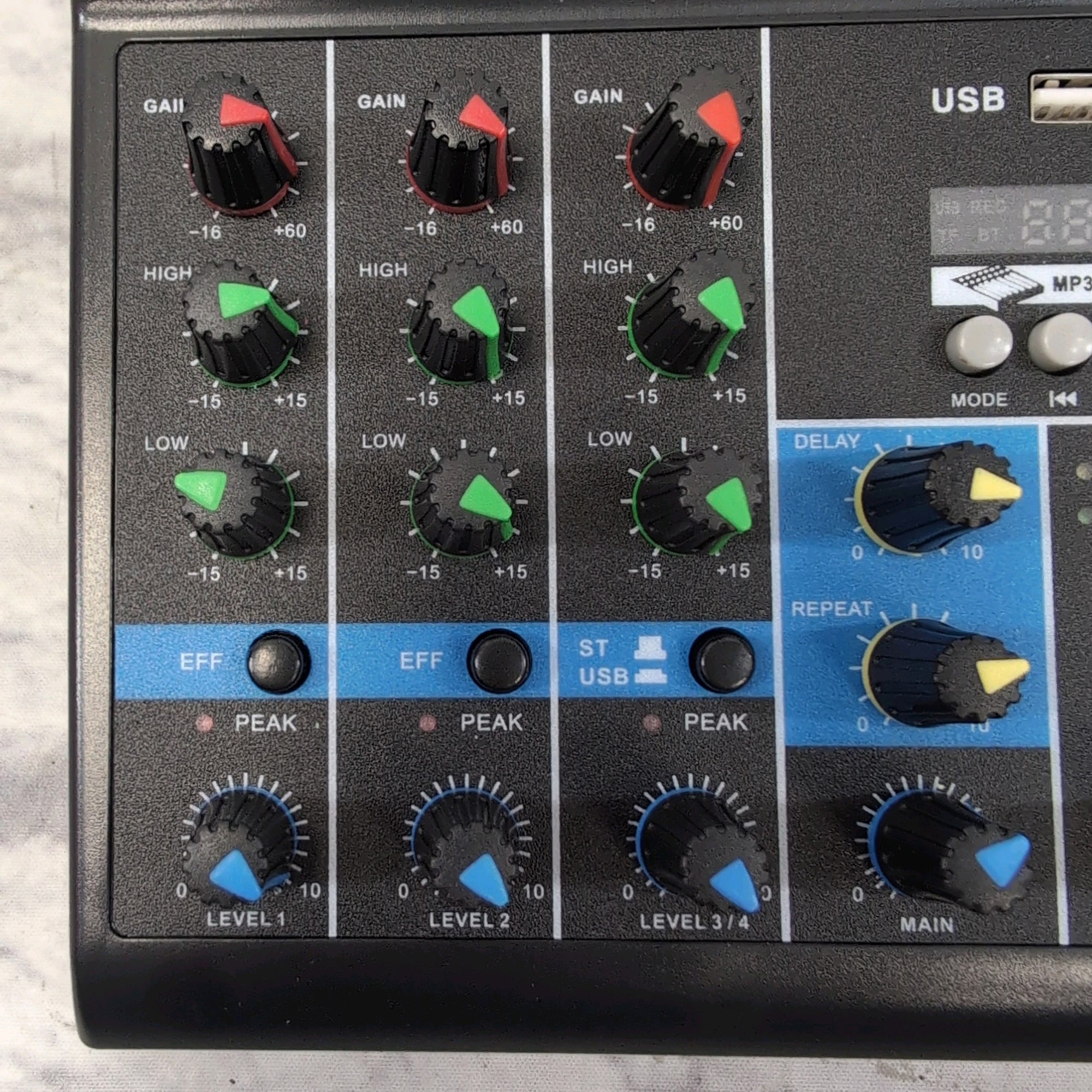 Unknown F-4A Live Mixer