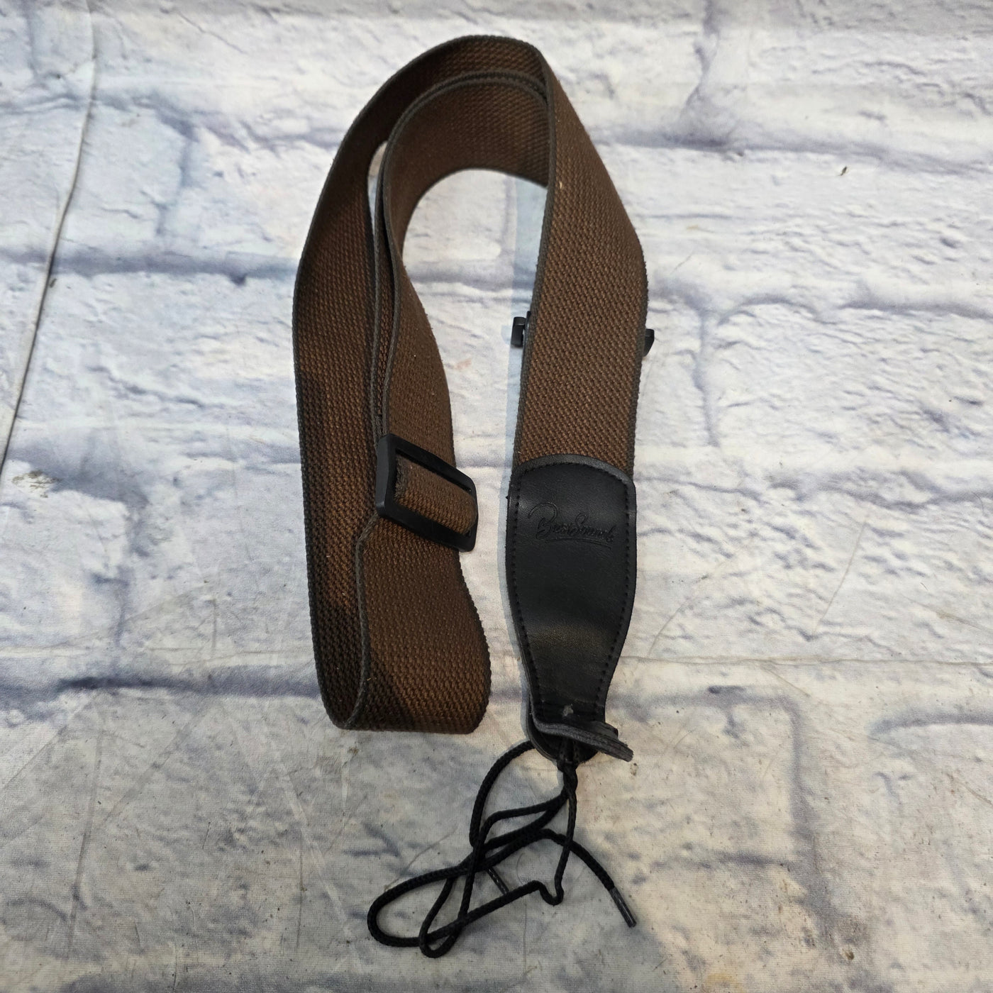 Best Sound Brown Guitar Strap Stand