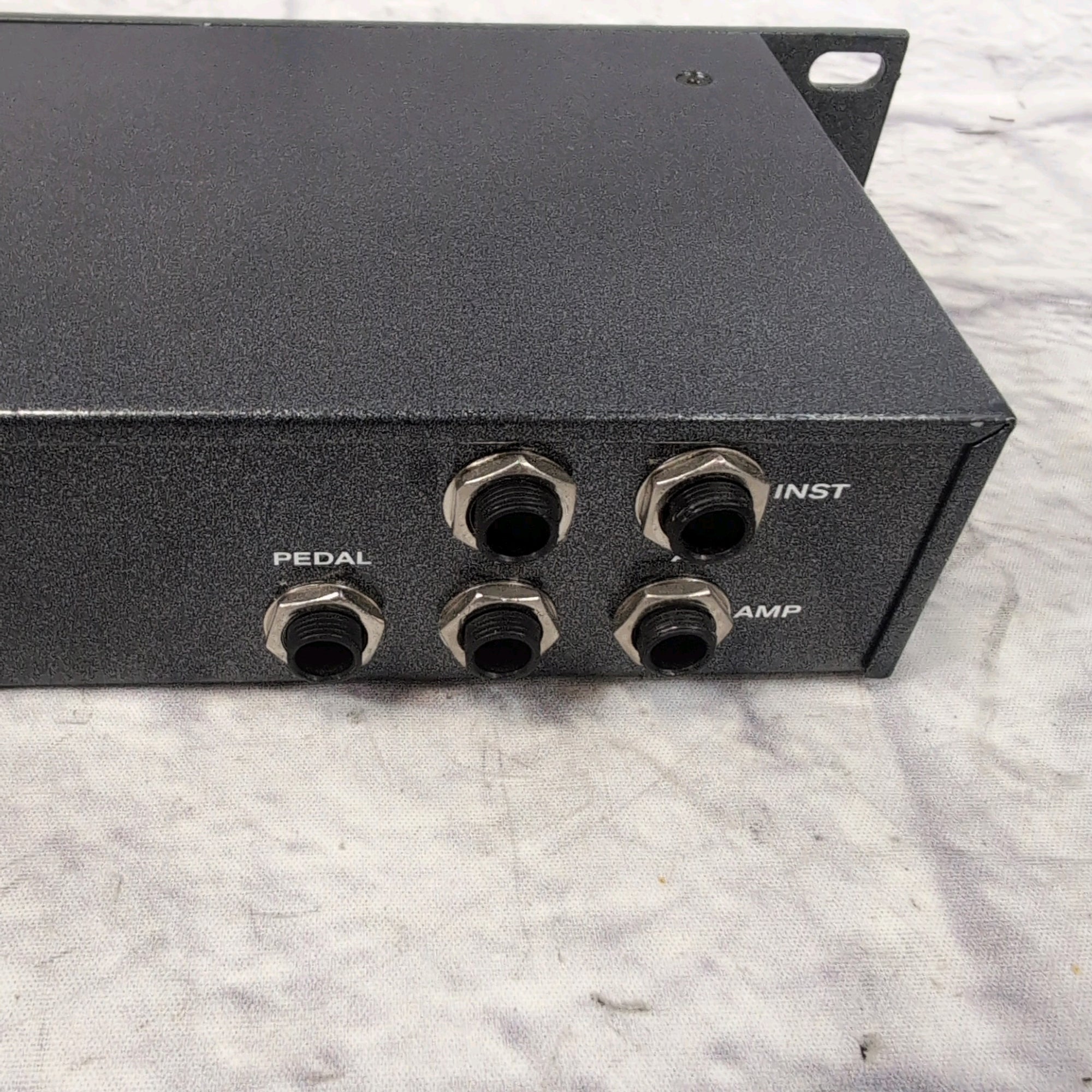 Sabine RT-7100 Rack Tuner