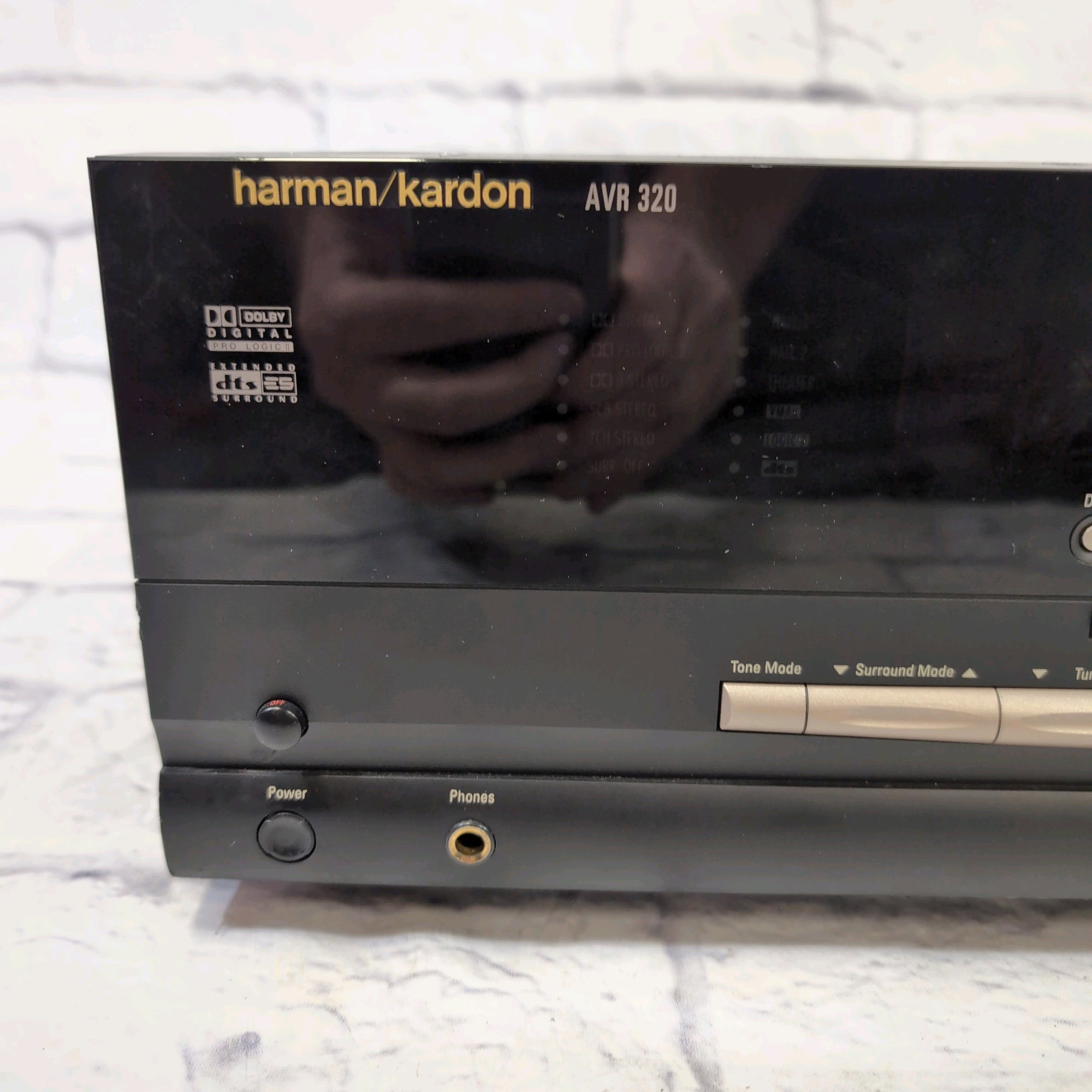 Harman / Kardon AVR320 AV 5.1 Channel Stereo Receiver