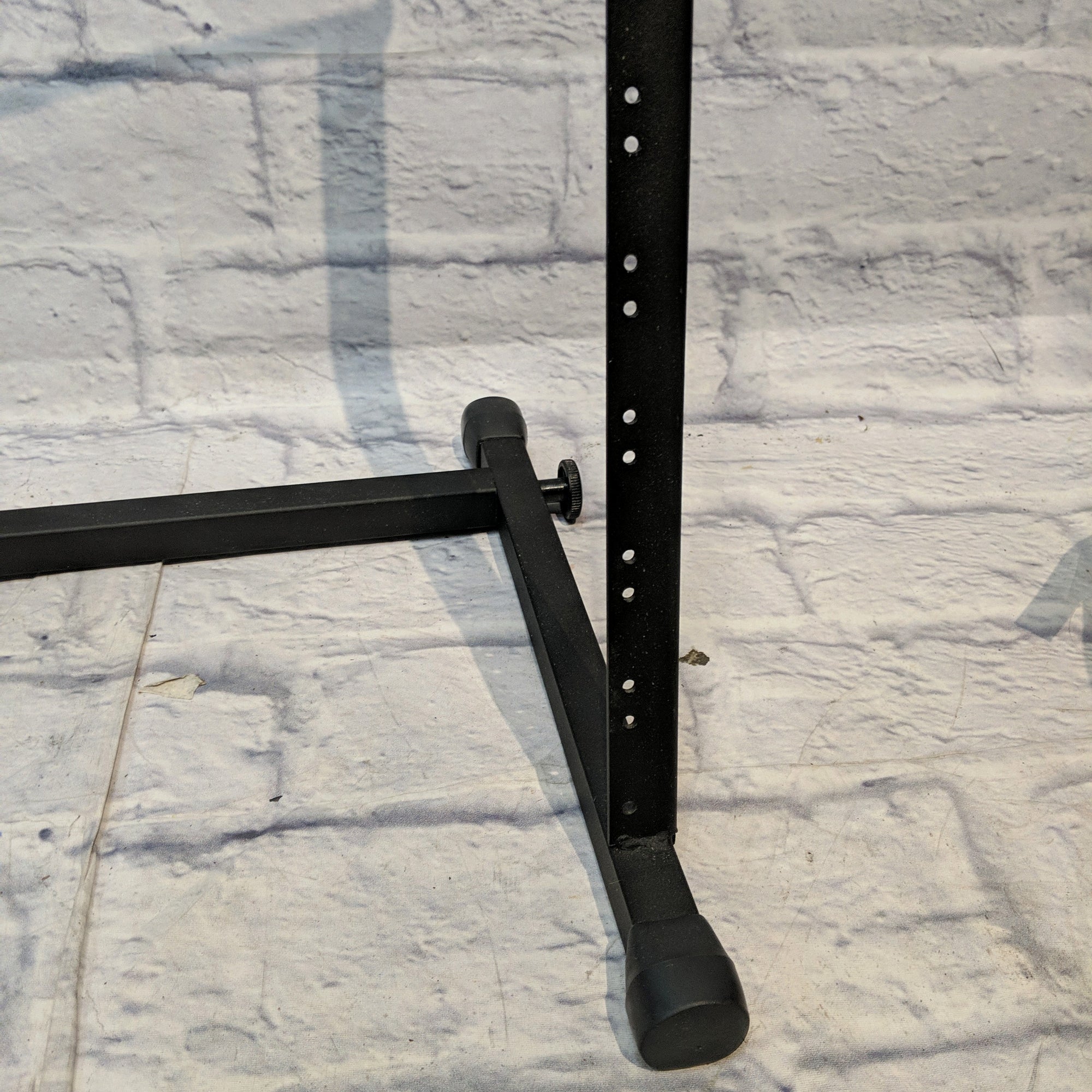 Unknown Desktop 11 Count Rack Stand Rack