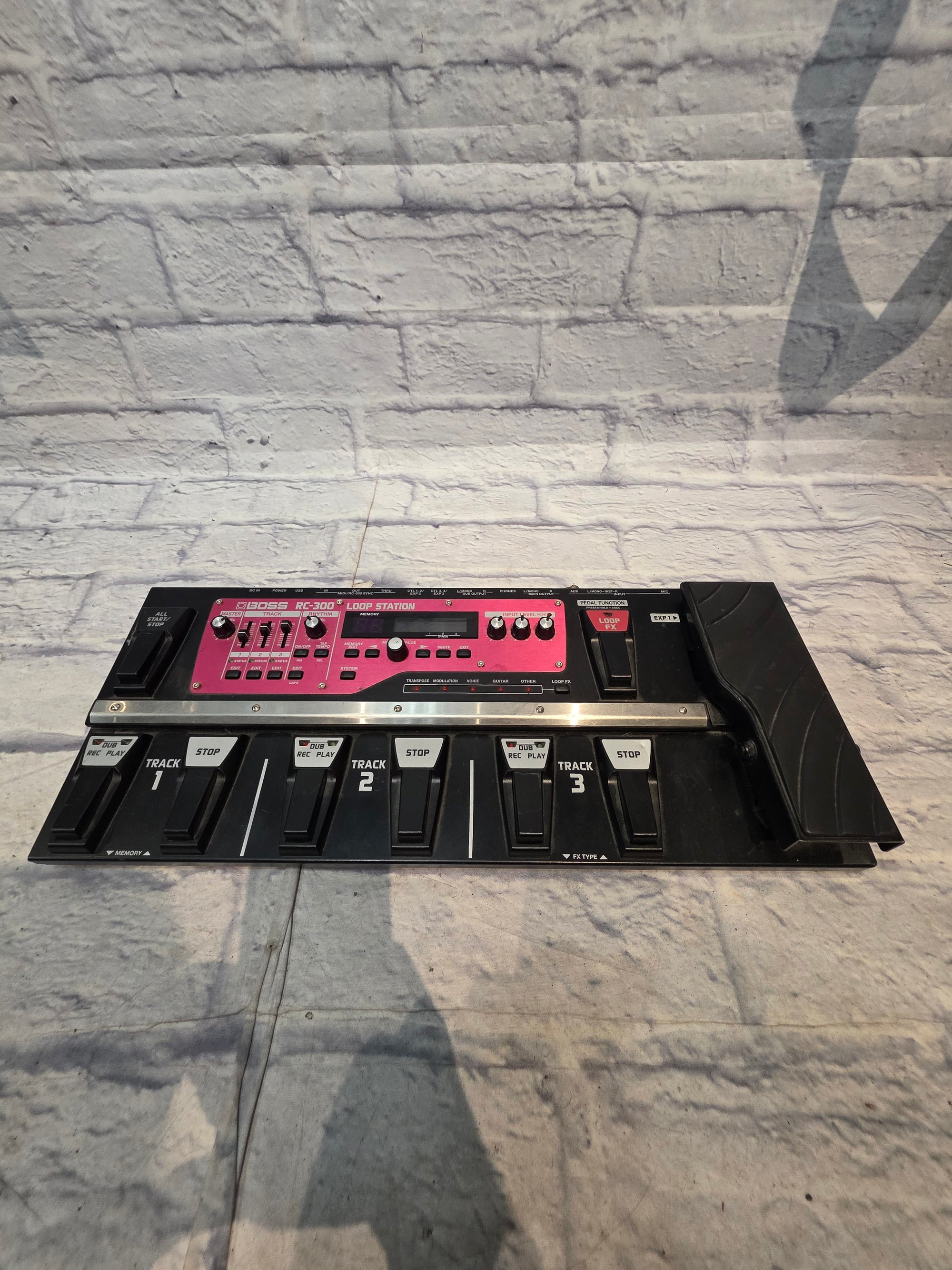 boss rc 300 loop pedal Boss RC-300 Looping Pedal