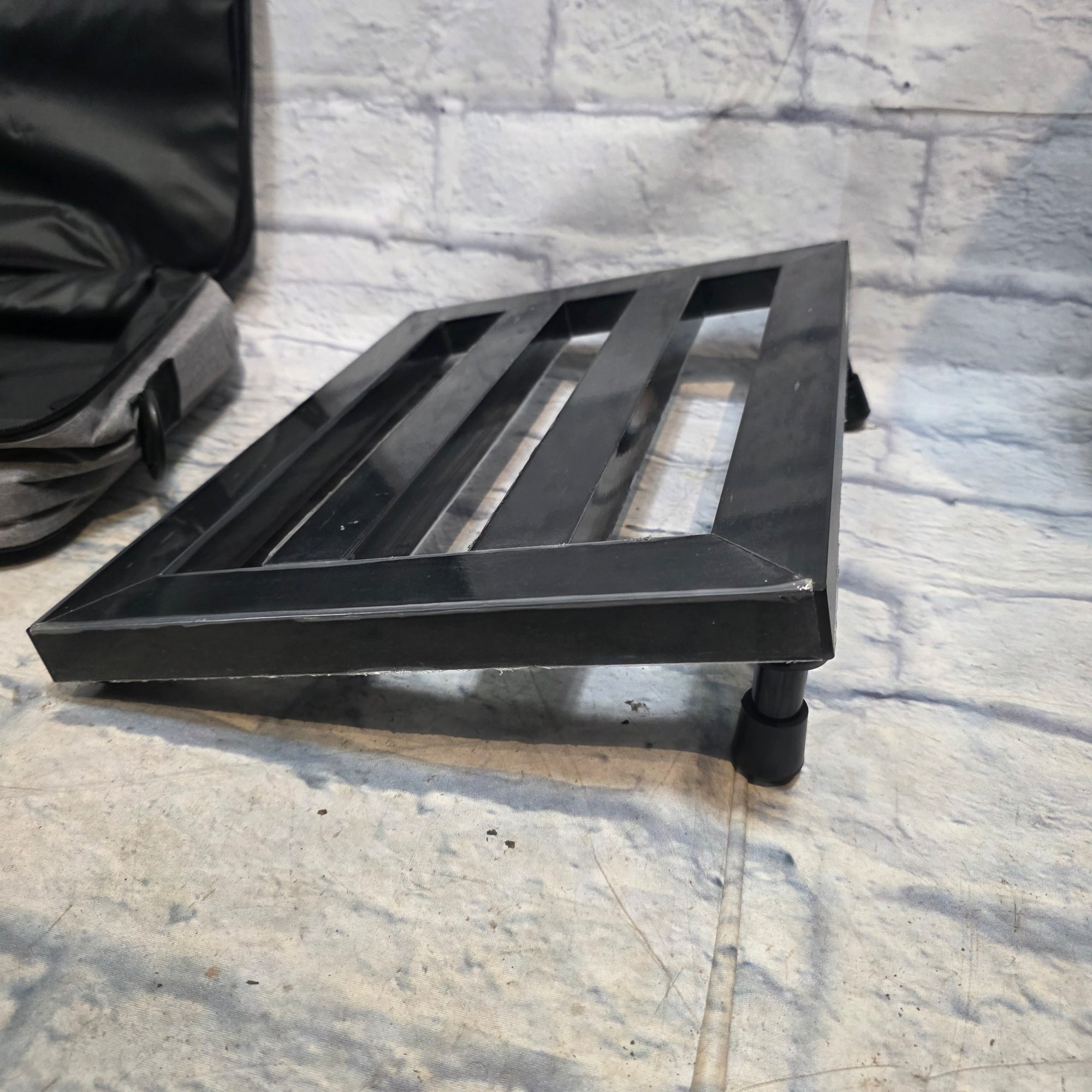 Unknown Pedalboard w/ Case Pedal Boards