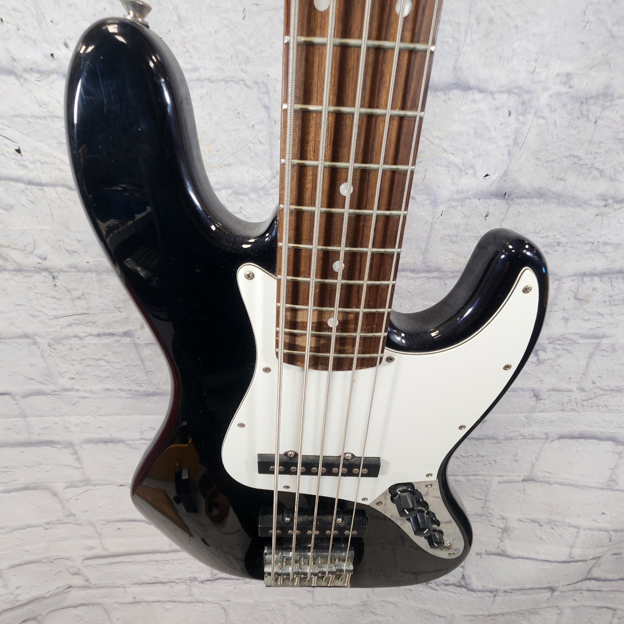 Squier Affinity Active Jazz Bass V 5 String Bass Guitar