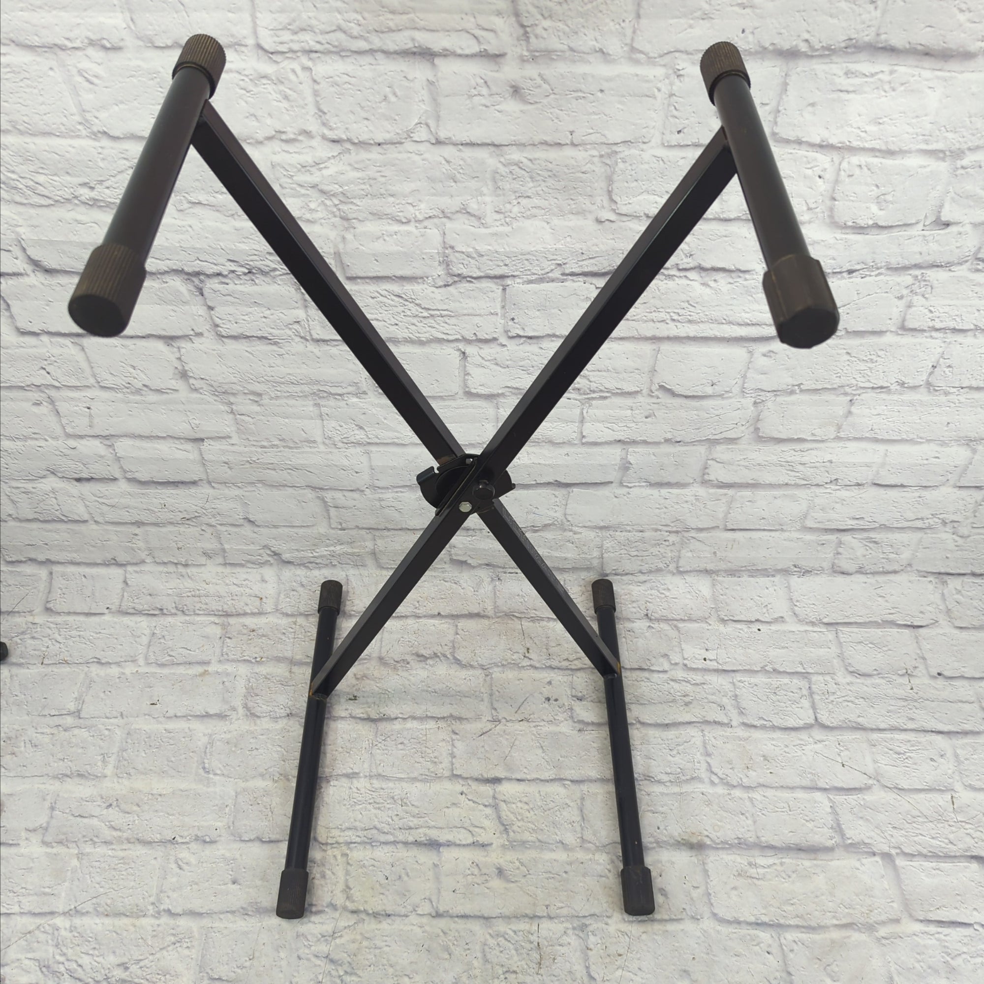 Ultimate Support X Frame Quick Lock Keyboard Stand