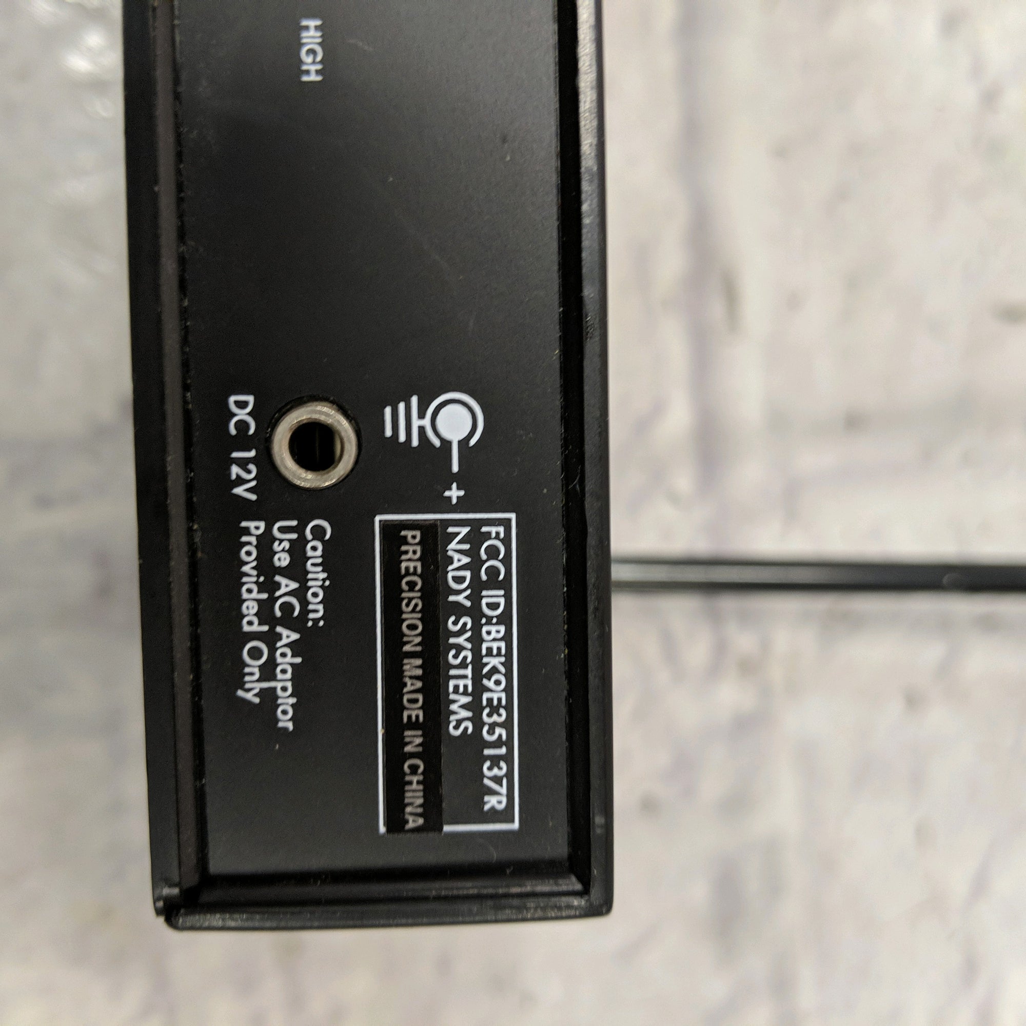 Nady Systems Inc 2002 Digitru Diversity Receiver null