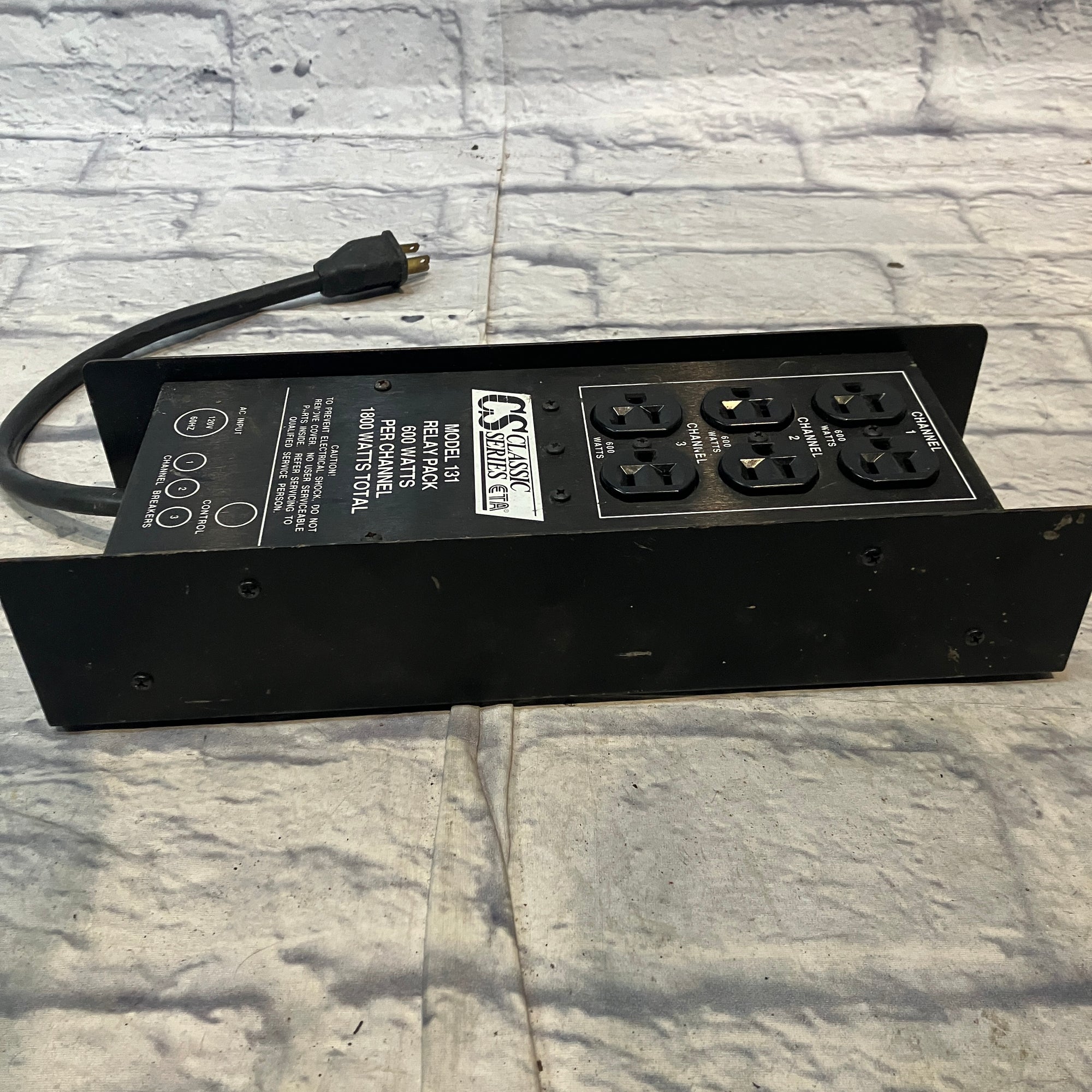 CS Classic Series Model 131 Power Supply