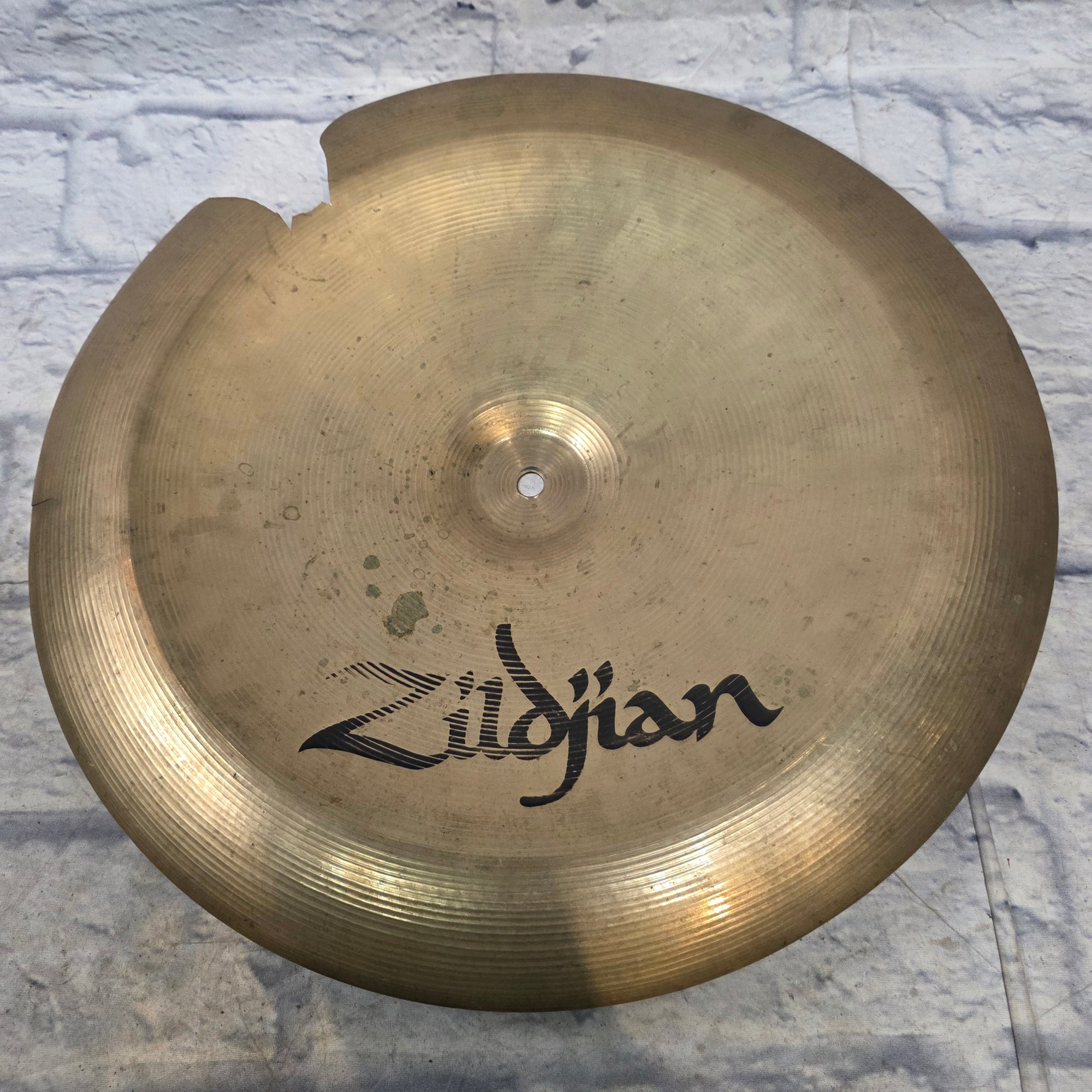 Zildjian China Boy High 18" China Cymbal CRACKED AS IS