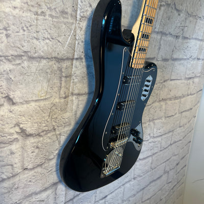 Squier Classic Vibe FSR Bass VI Black Matching Headstock