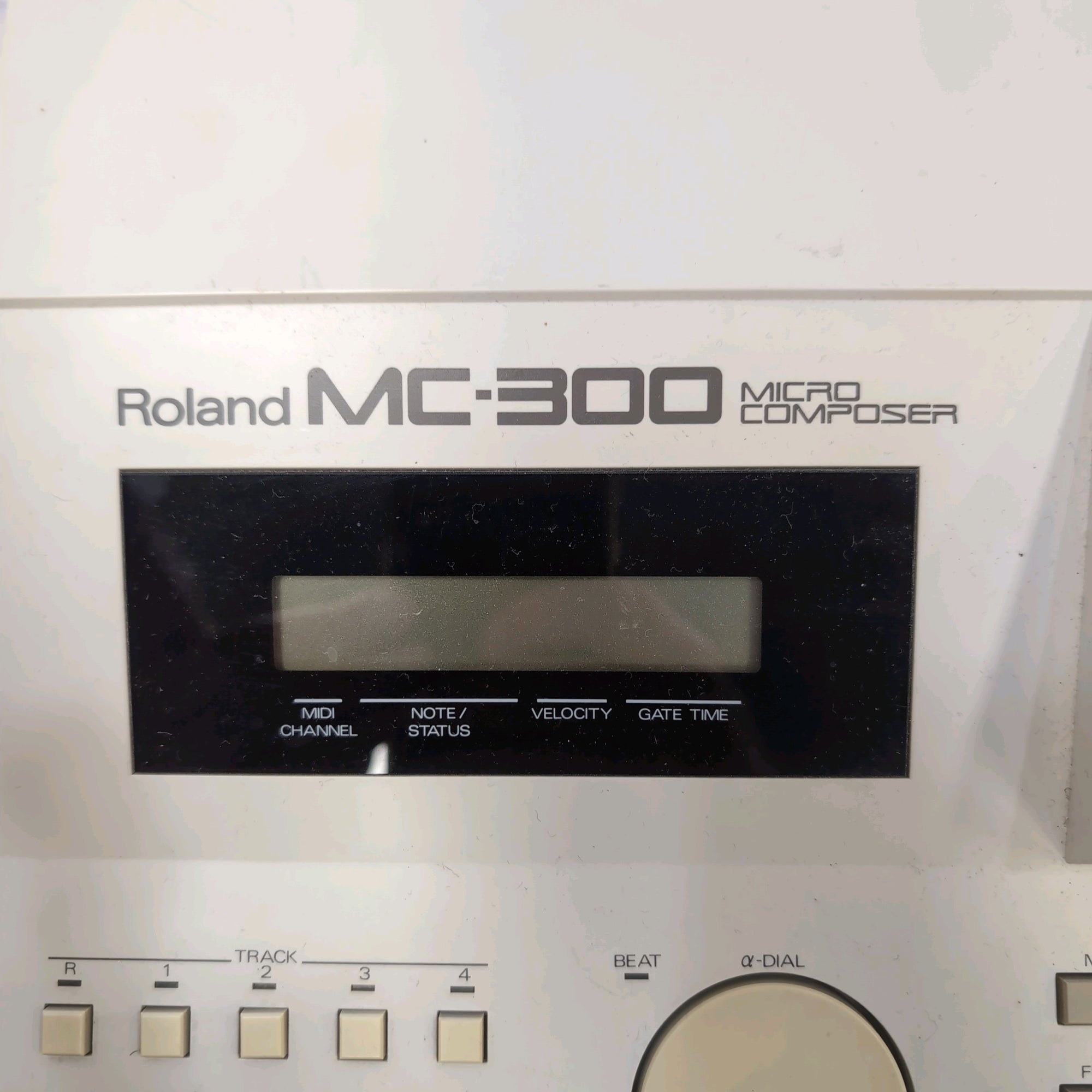 Roland MC-300 MIDI Sequencer Recorder Controller - Evolution