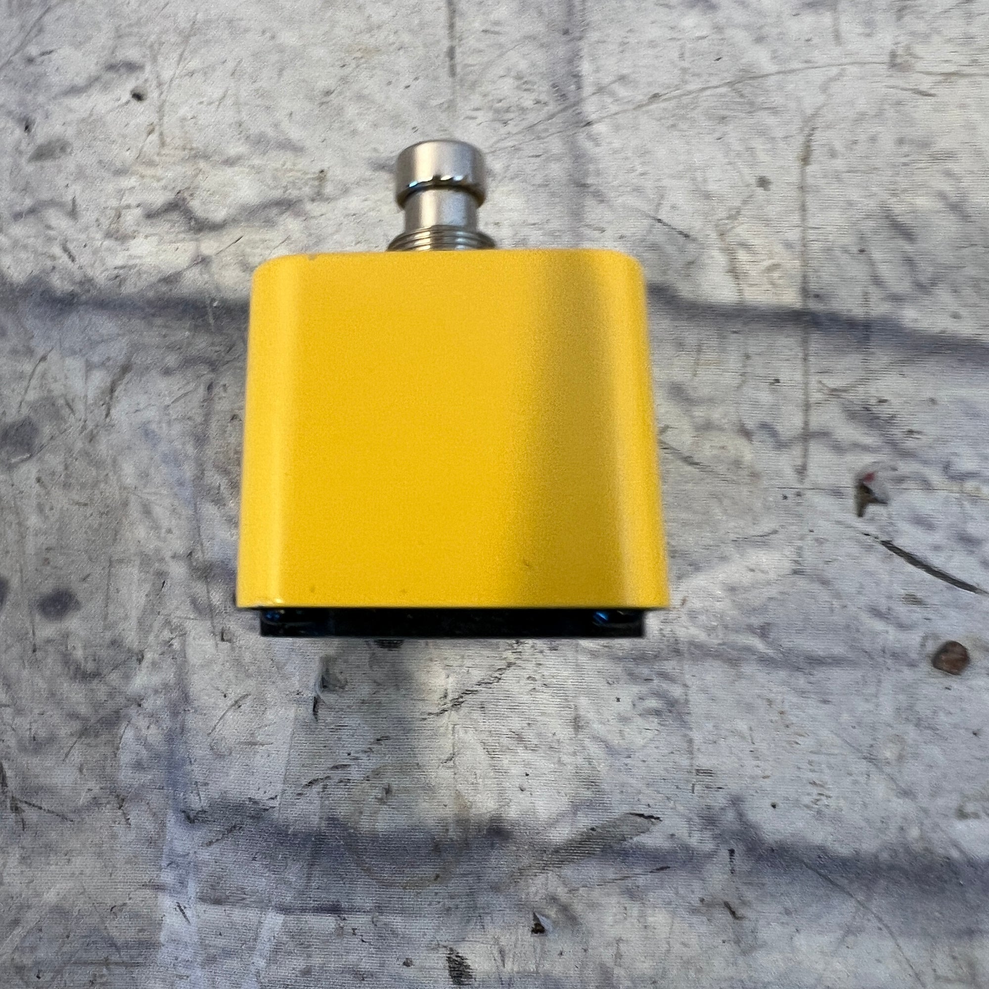 Aitone AT06  Mini Drum Machine Pedal Electric Drum Machine