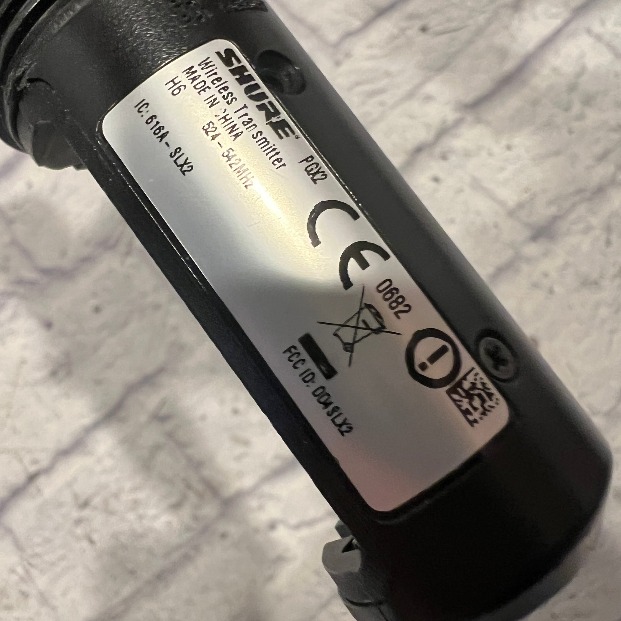 Shure PGX2 H6 Wireless Handheld Microphone 524-542 mhz