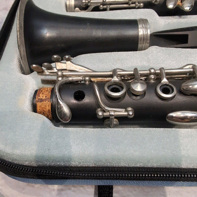 Armstrong 4001 Student Clarinet w/ Blue ProTec Case