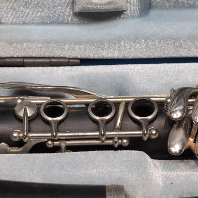 Armstrong 4001 Student Clarinet w/ Blue ProTec Case