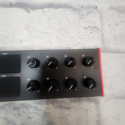 Akai LPD8 Laptop Pad Controller