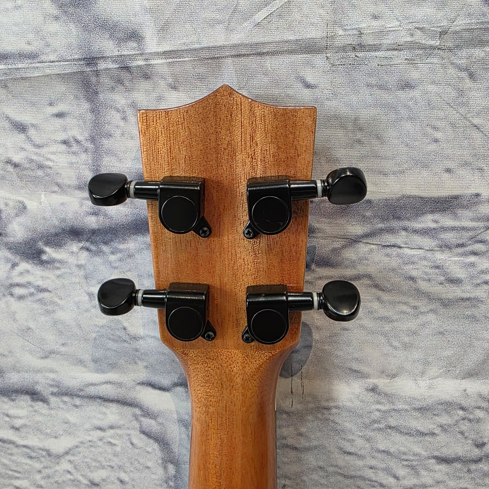 Ranming RMUK-23-XS With Case Ukuleles