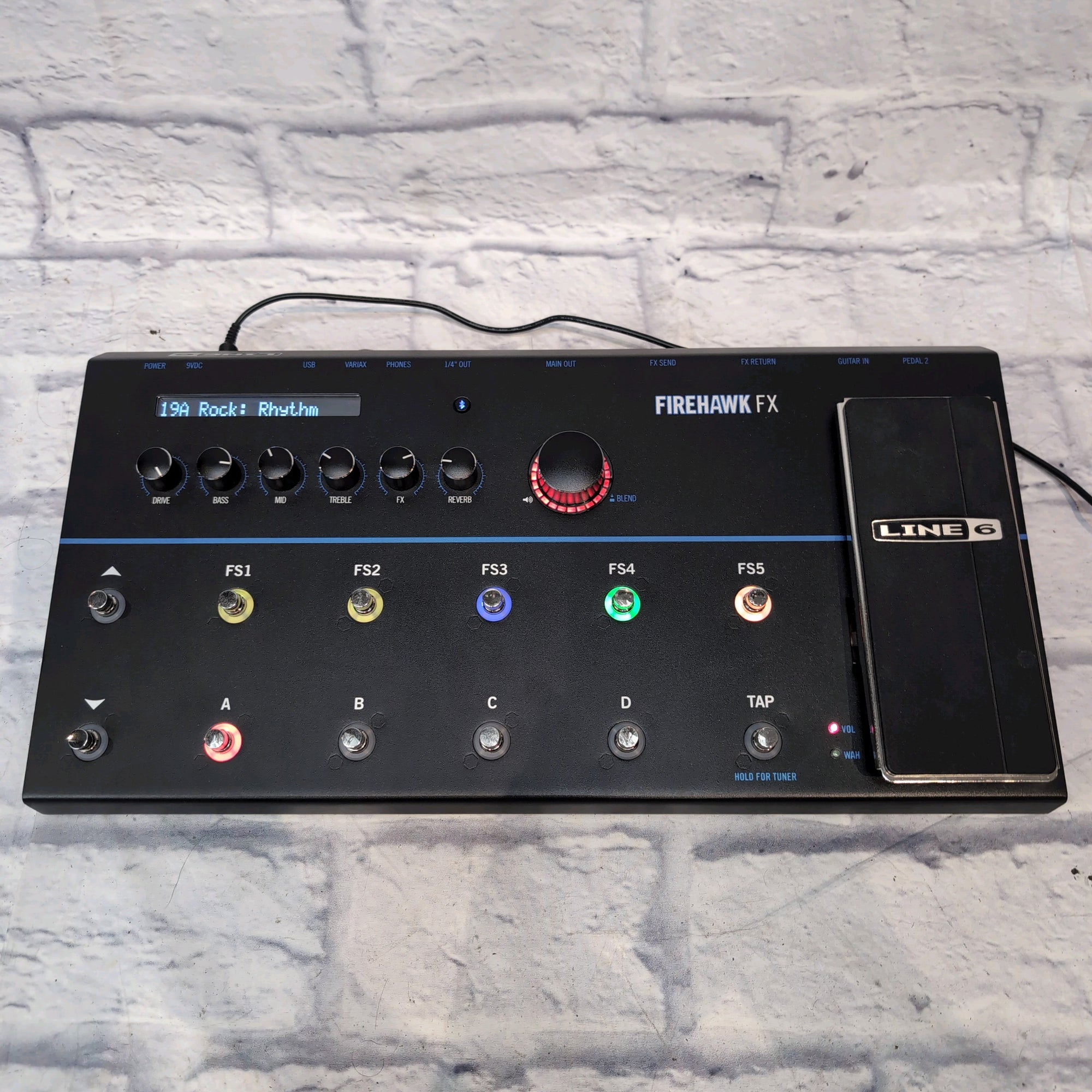 Line 6 Firehawk Guitar Multi Effect FX Effects Pedal Floorboard w/ Case