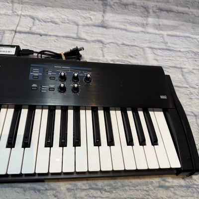 Roland Juno-D Synthesizer Keyboard