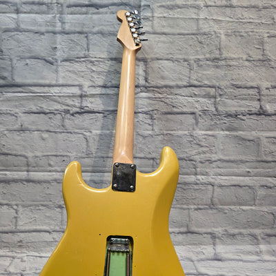 Fender/Squier Stratocaster Partscaster Husk - Gold Refinish