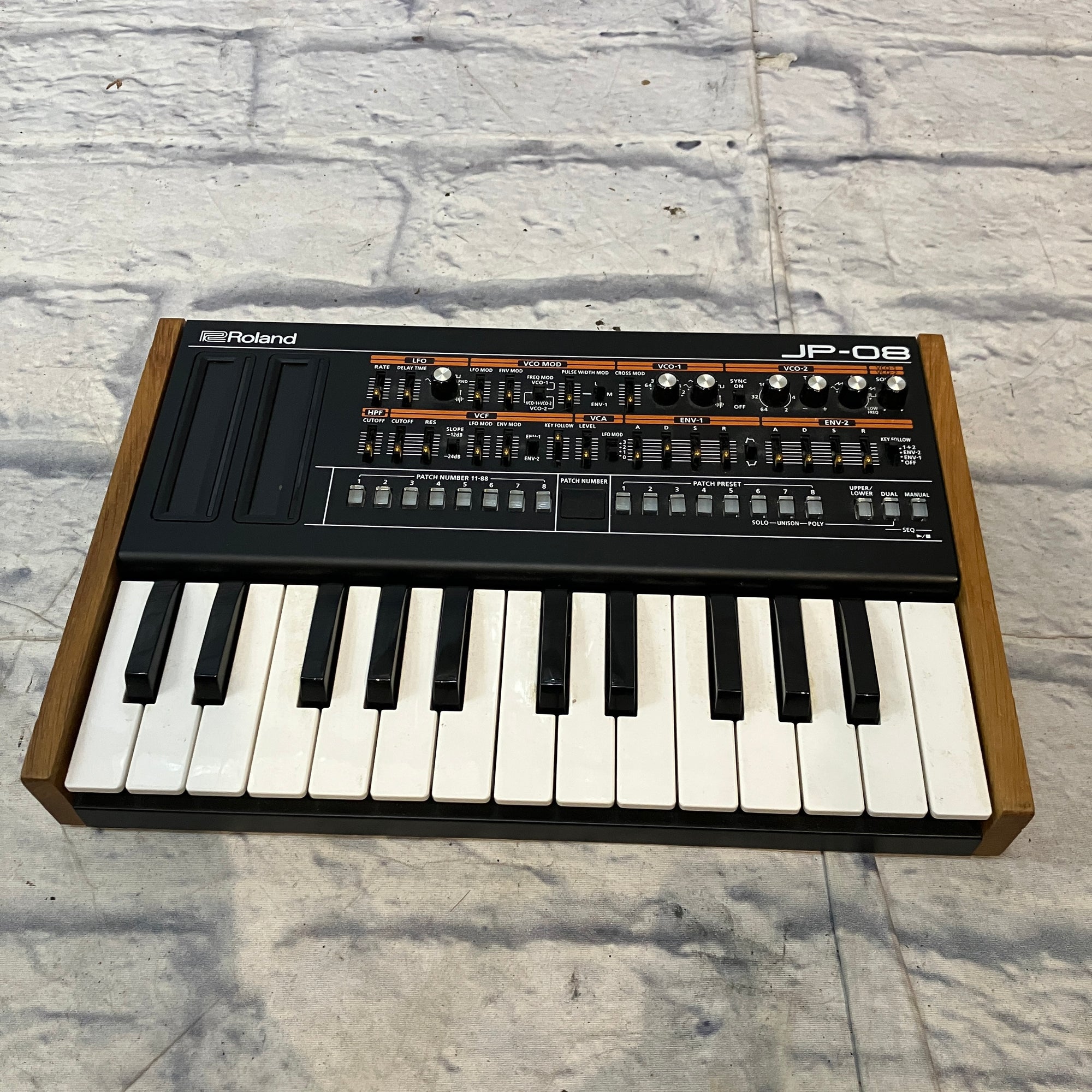 Roland JP-08 Boutique Series Synth