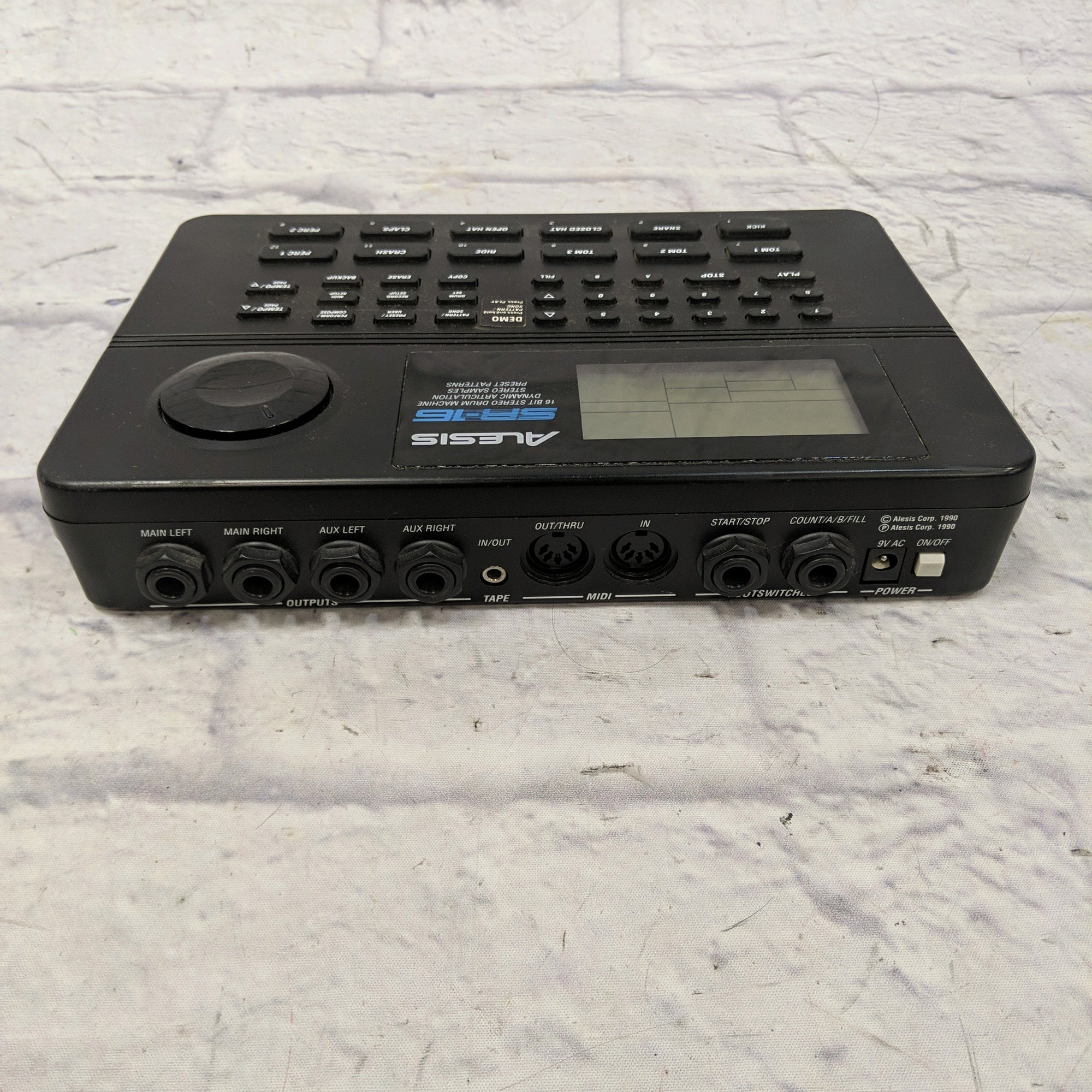Alesis SR-16 Electric Drum Machine w/ Power Supply