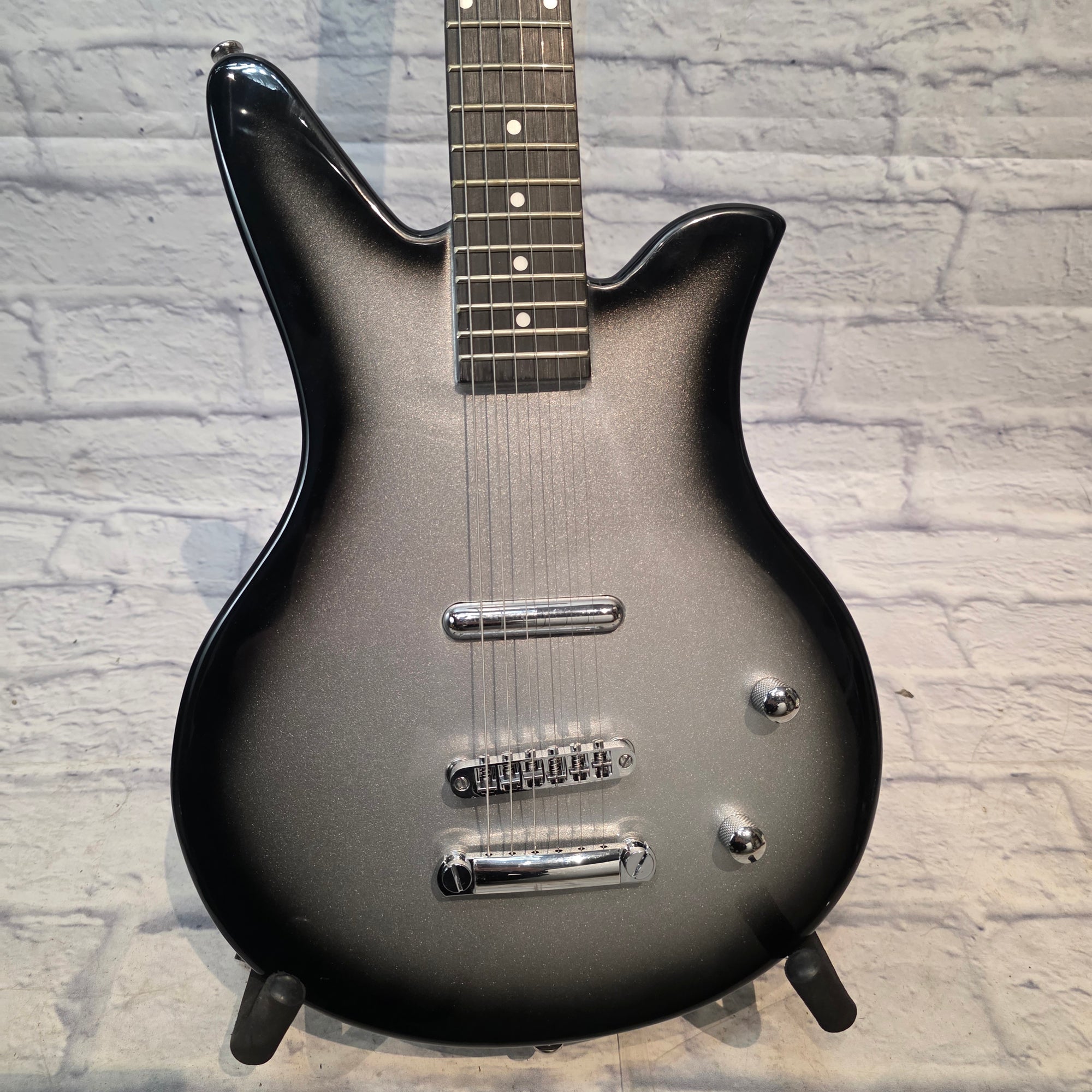 Rafferty Guitars Silver / Black Electric Guitar
