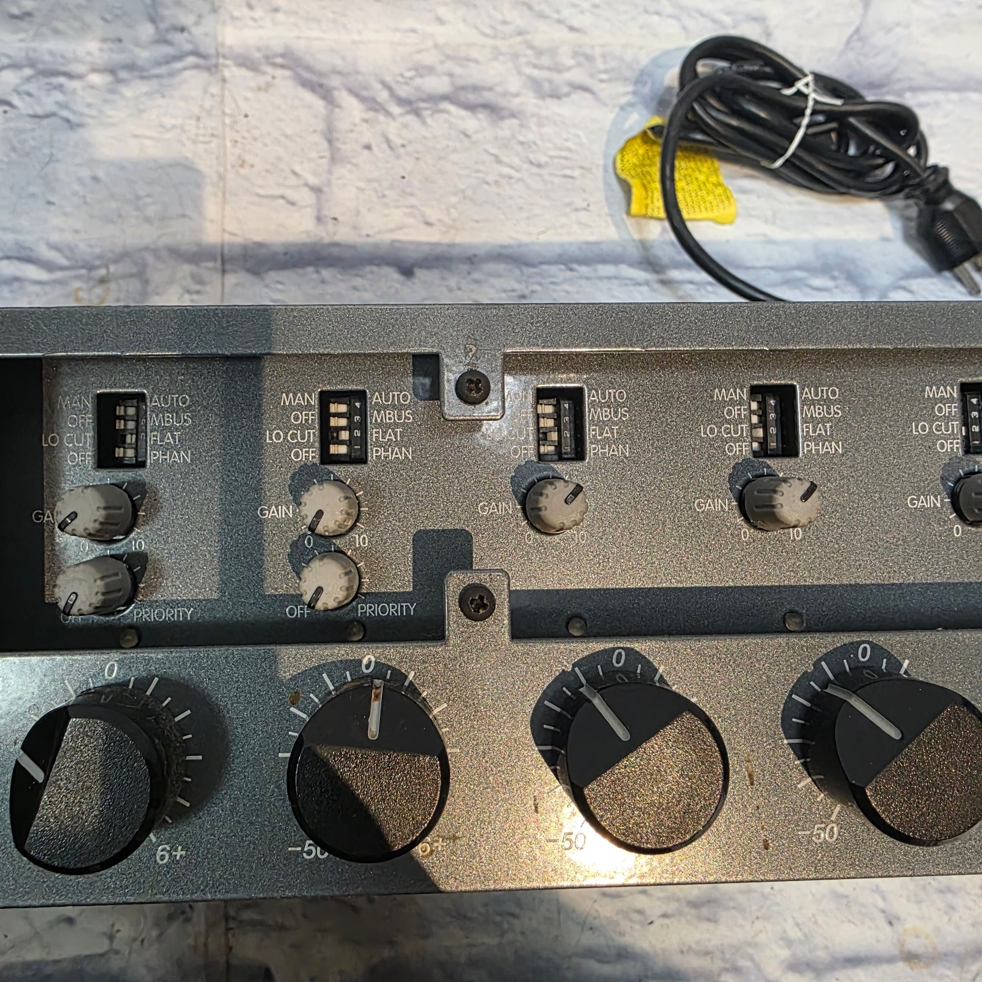 Peavy Peavey Automix 2 8 Channel Automatic Mixer