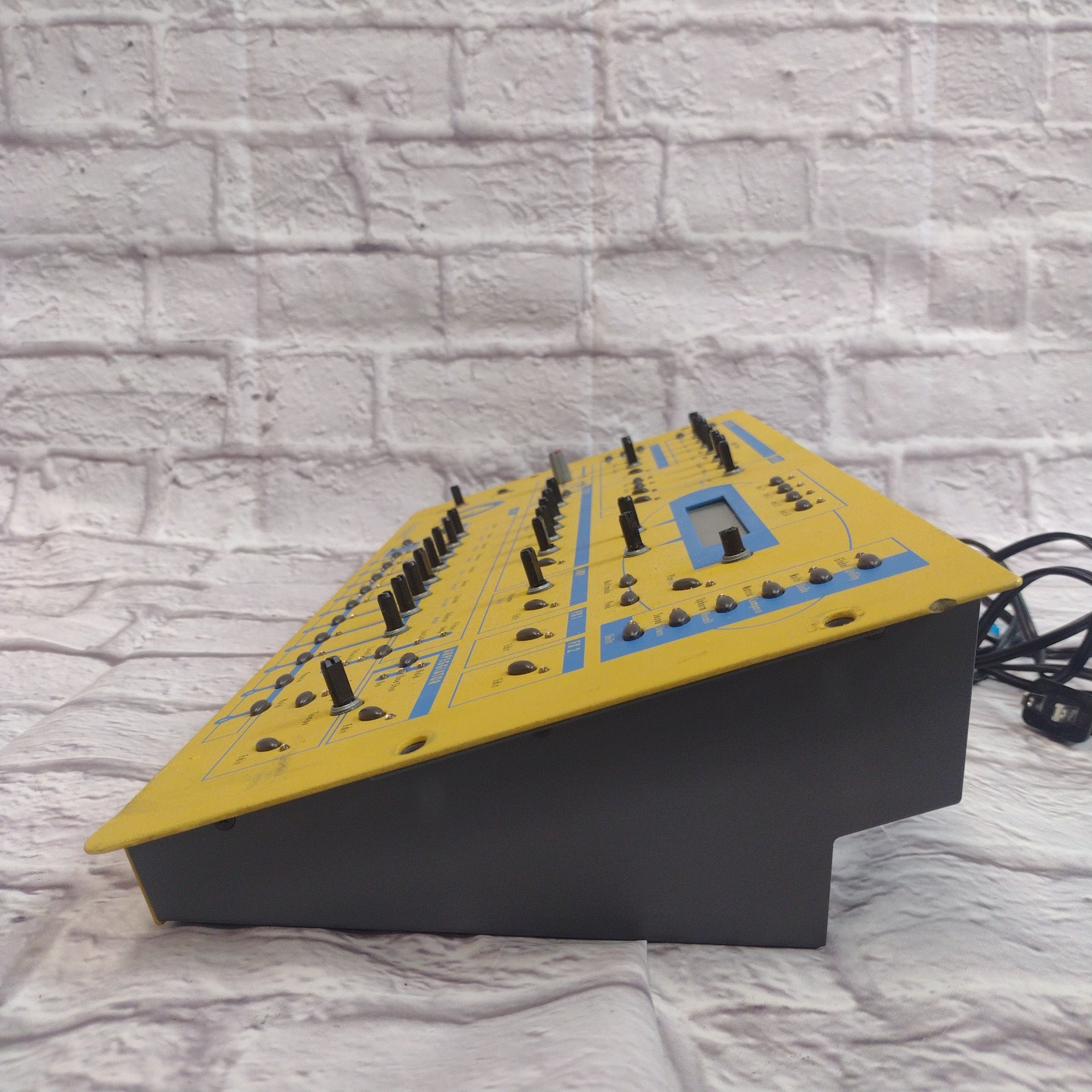 Waldorf Q Rack Synthesizer