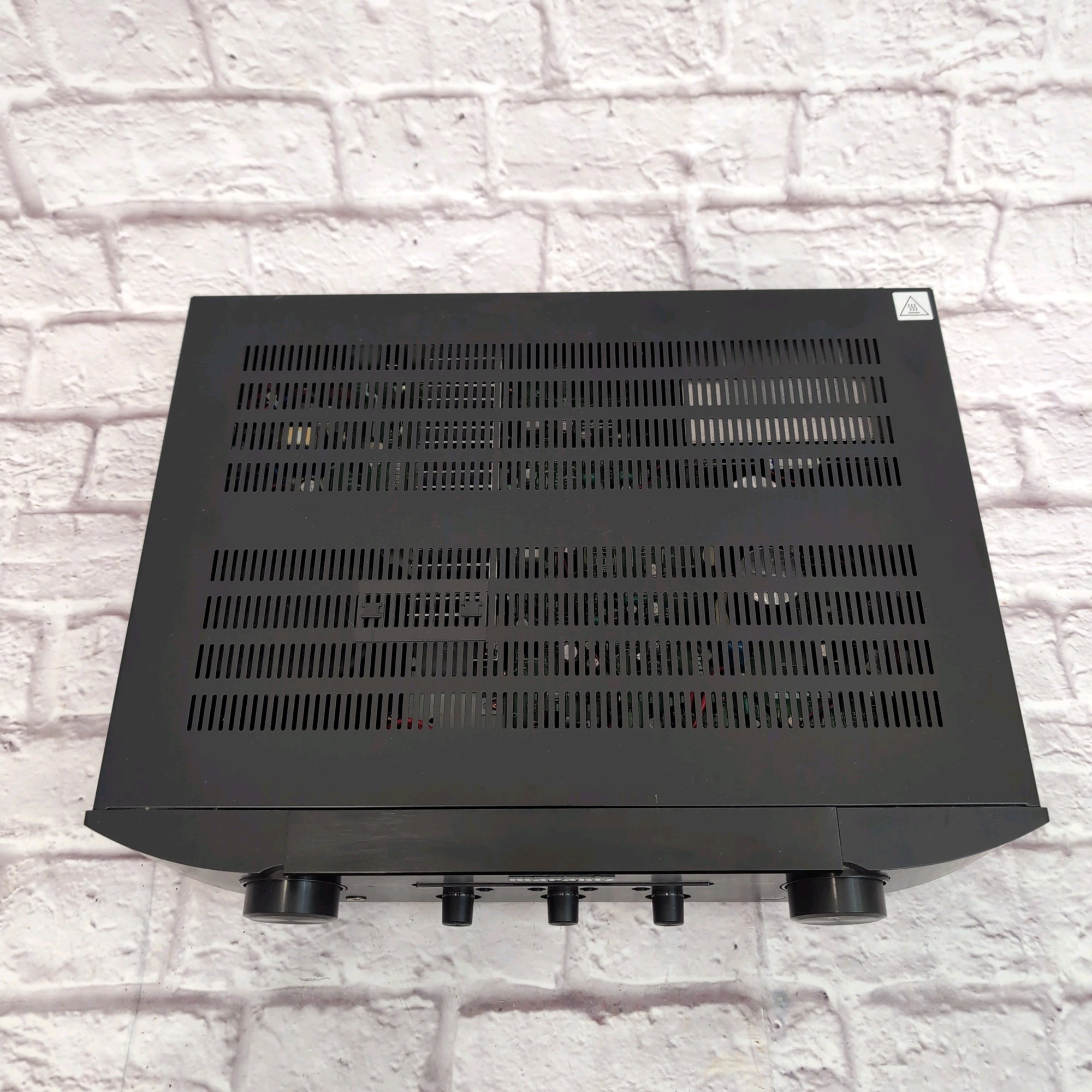 Marantz PM6006 Amplifier w/ Remote - Evolution Music