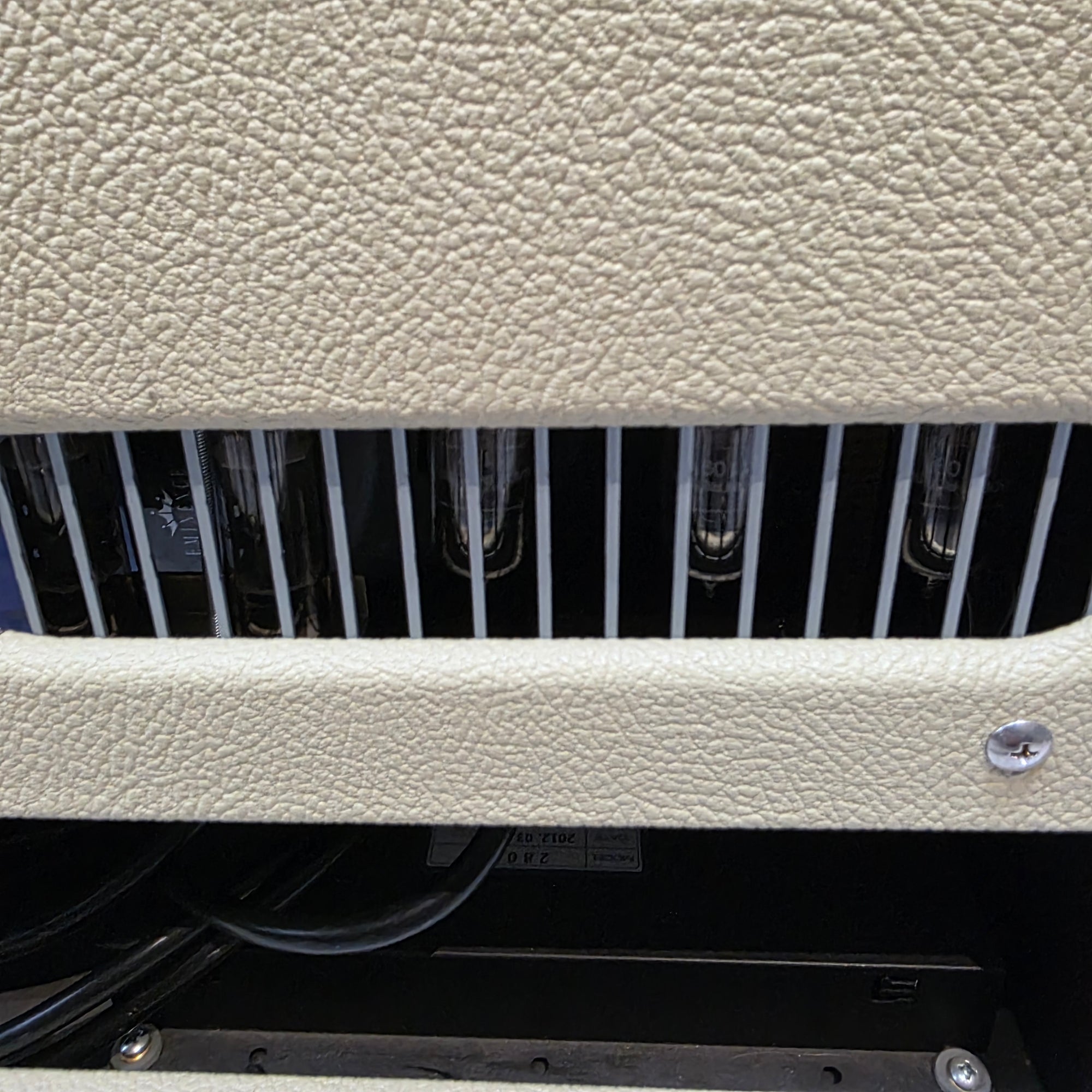 Fender Blues Junior Combo Amplifier - Cream