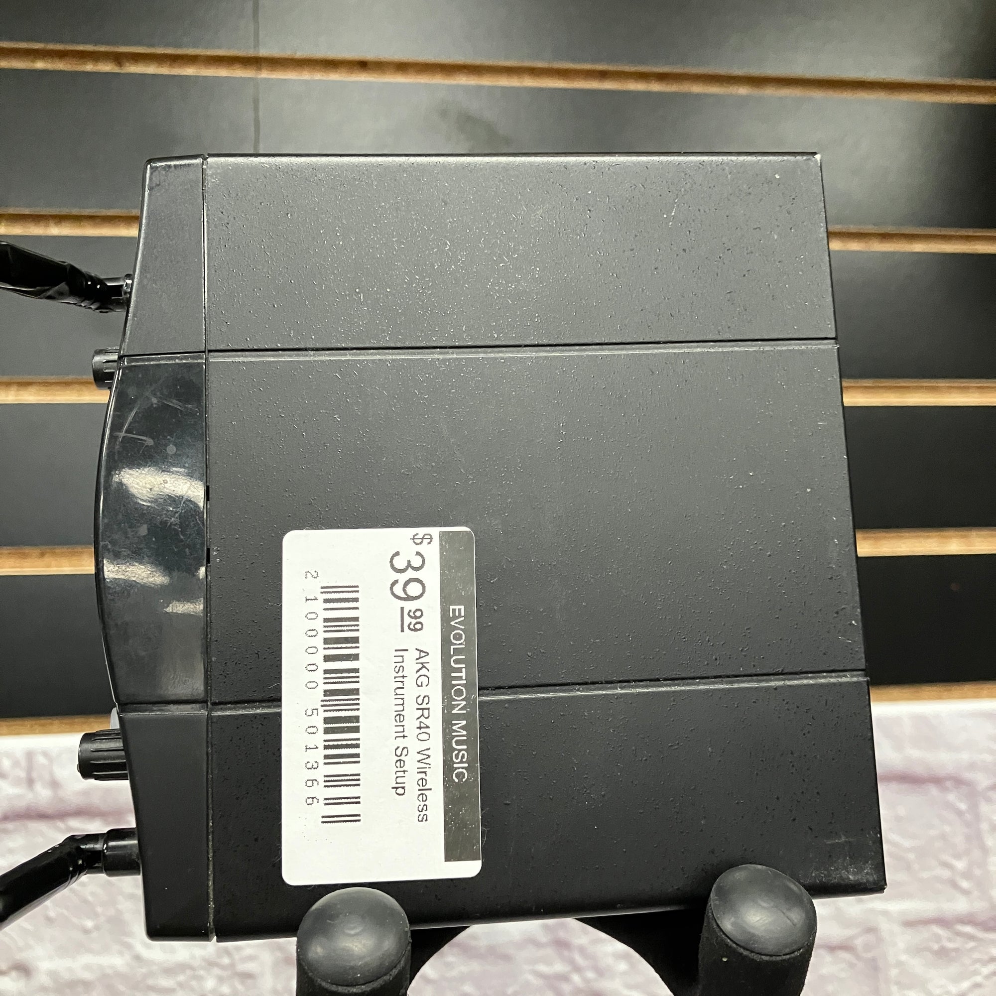 AKG SR40 Wireless Instrument Setup