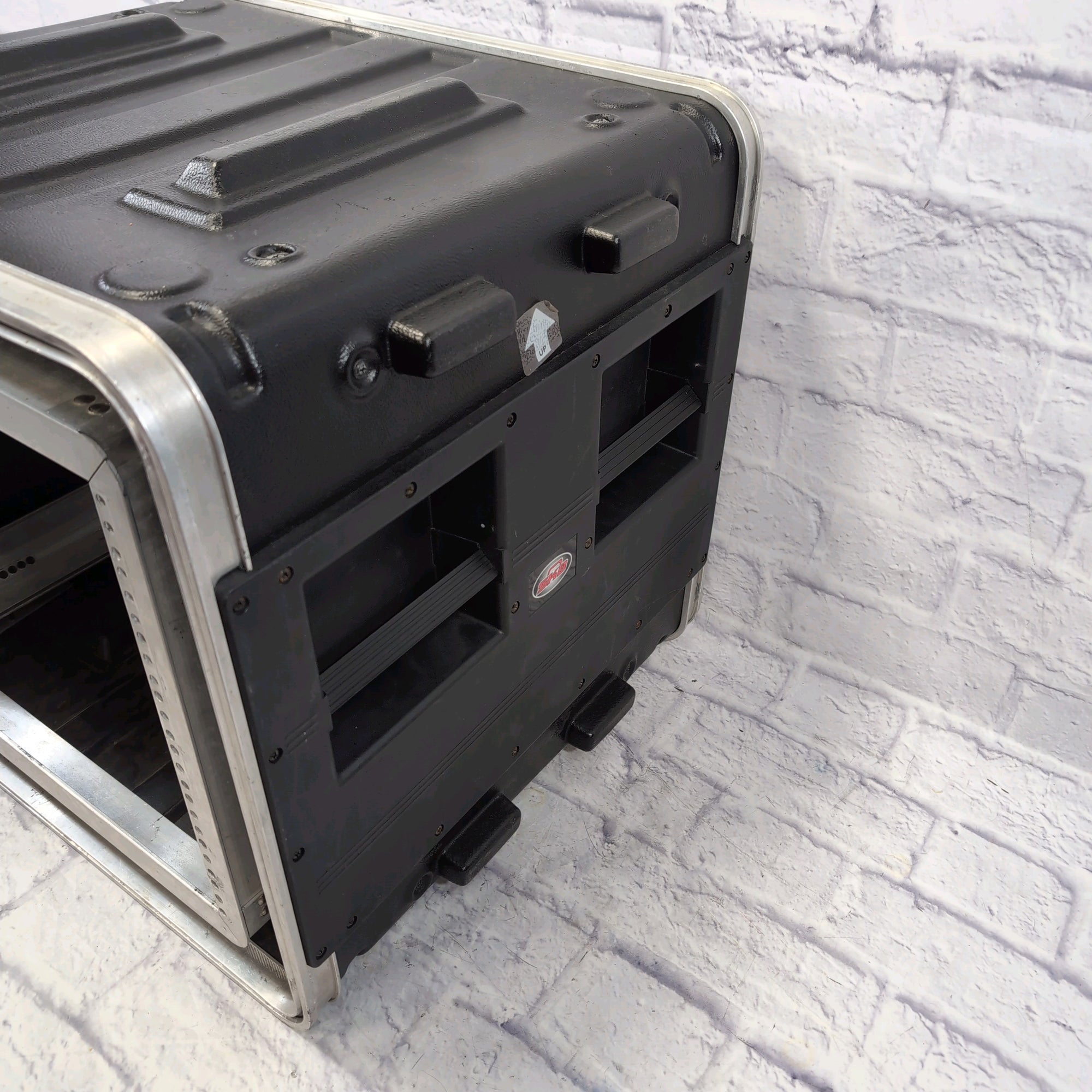 SKB 8U Shockmount Suspended Rack Case