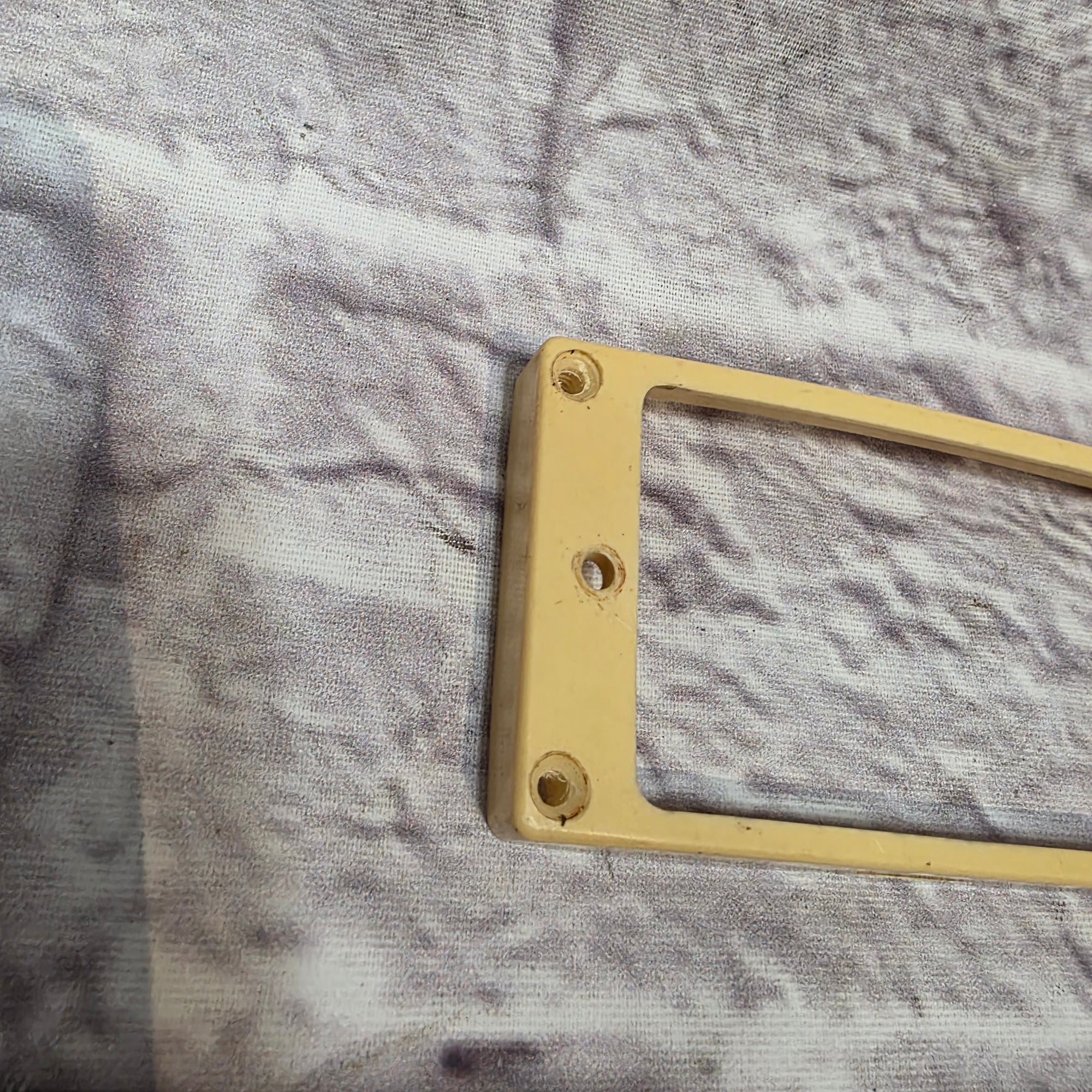 Unknown White Humbucker Pickup Mounting Ring - Electric Guitar Part