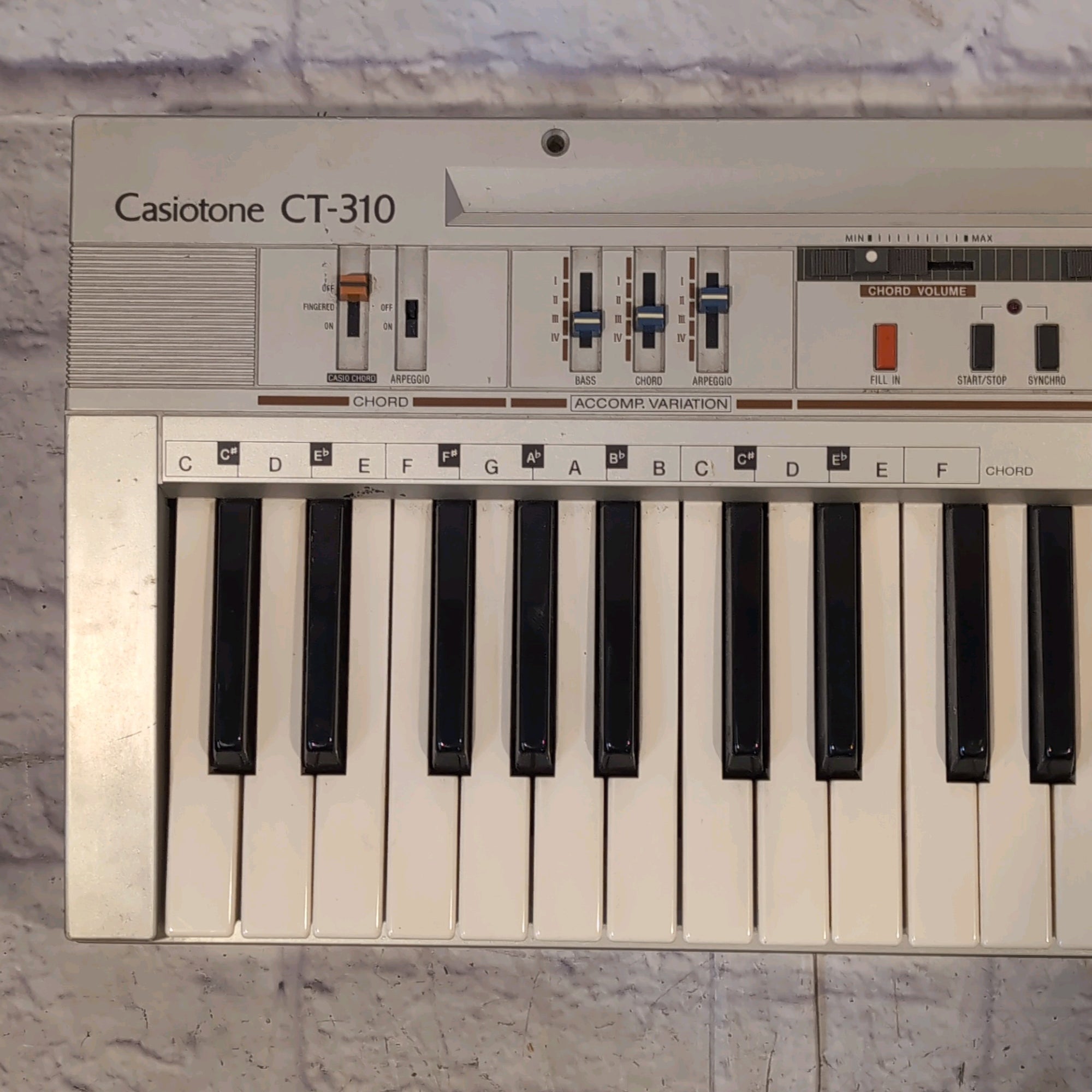 Vintage Casio CT-310 Casiotone 49-Key Synthesizer 1980s