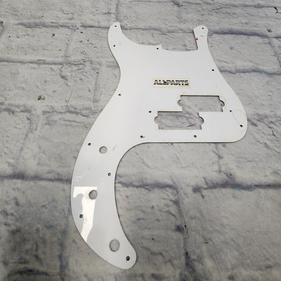 Allparts White P-Bass Pickguard