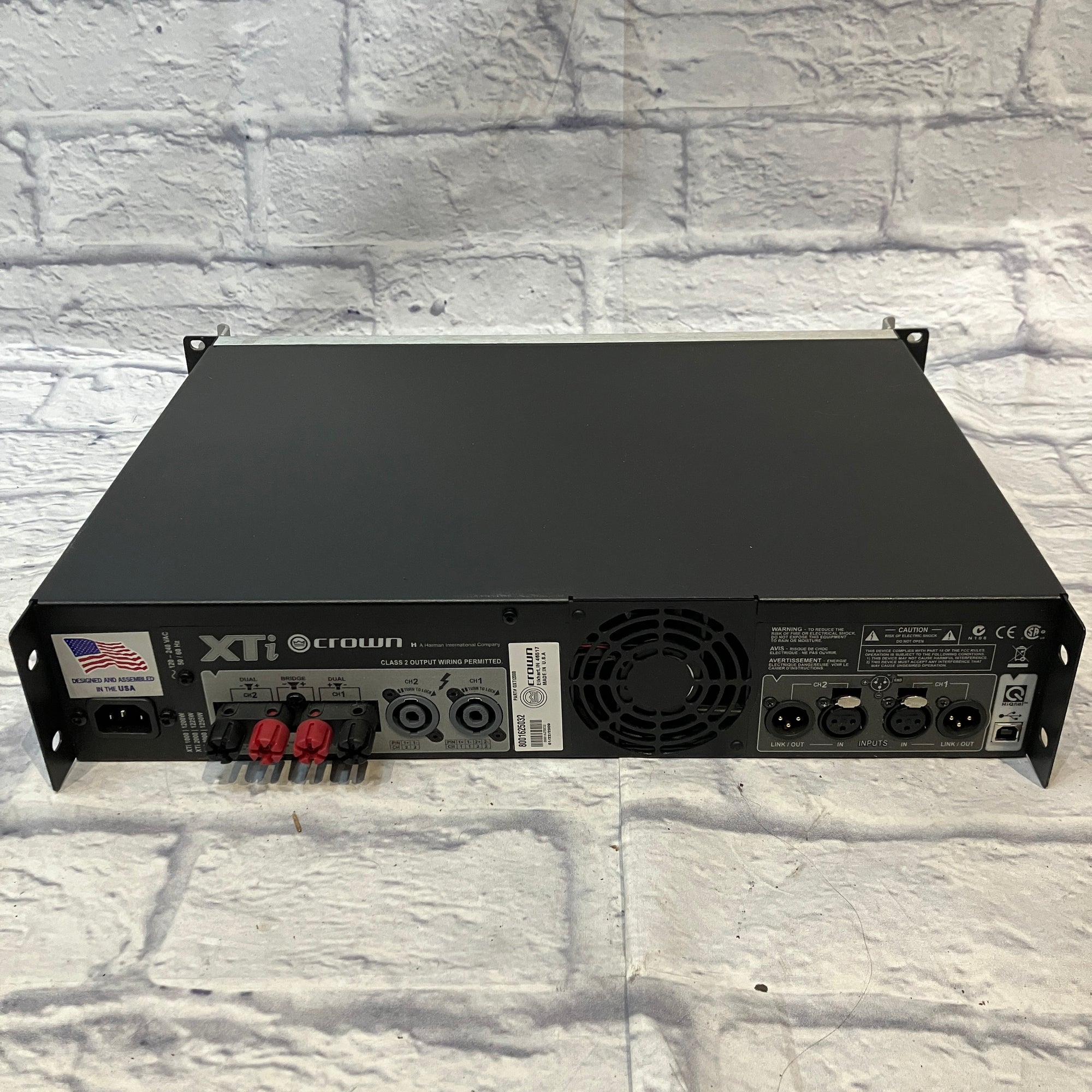Crown XTi2000 2-Channel Power Amp