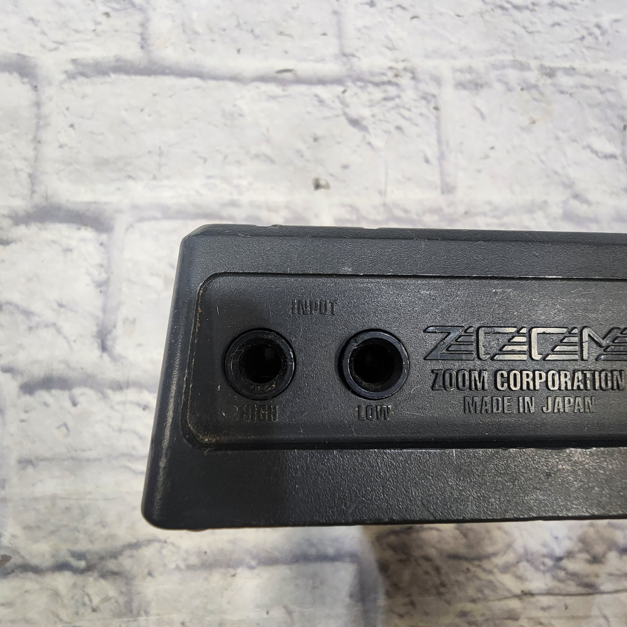 Zoom 504 Multi Effects Pedal for Acoustic Guitar