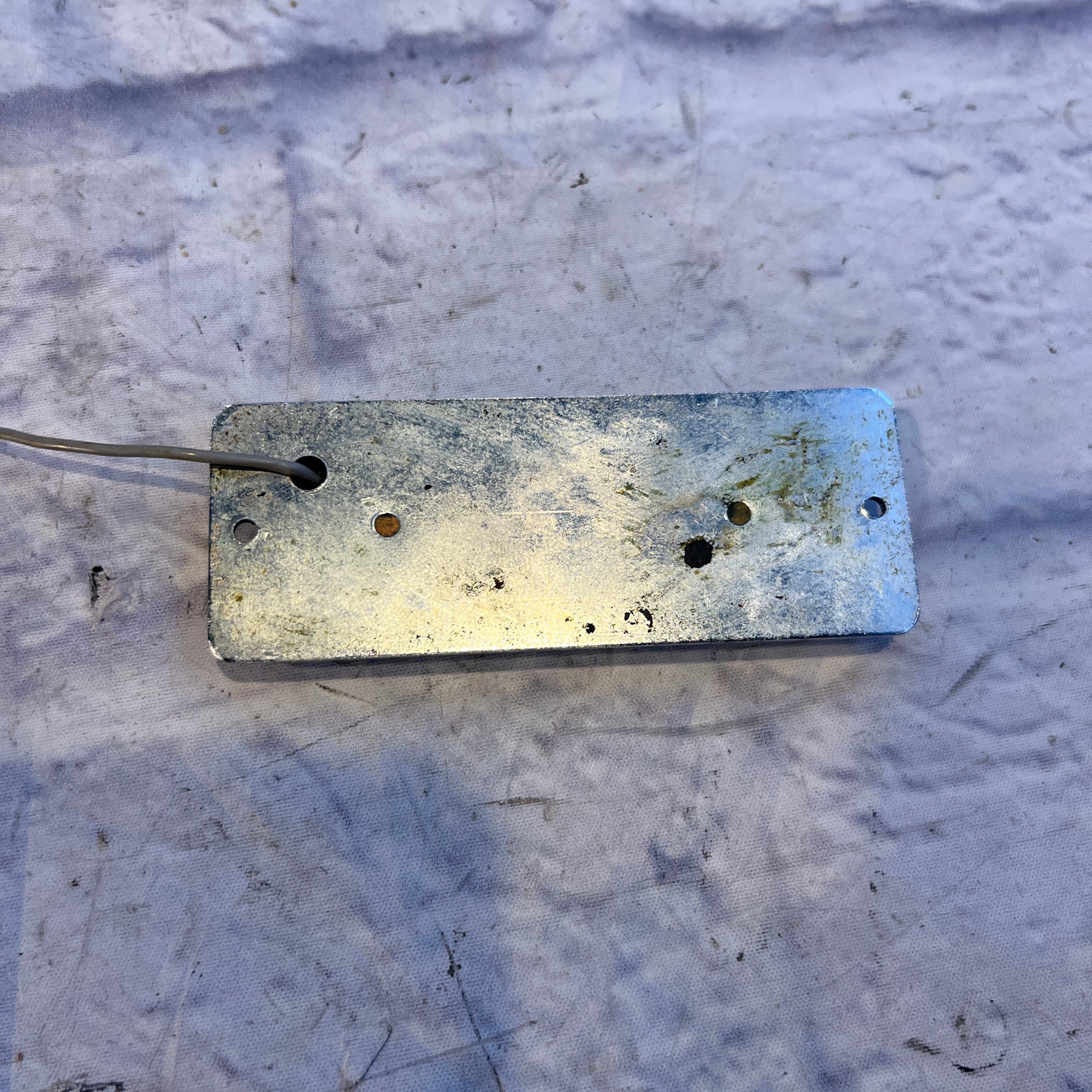 Unknown Vintage Gold Foil Pickup, Likely Teisco