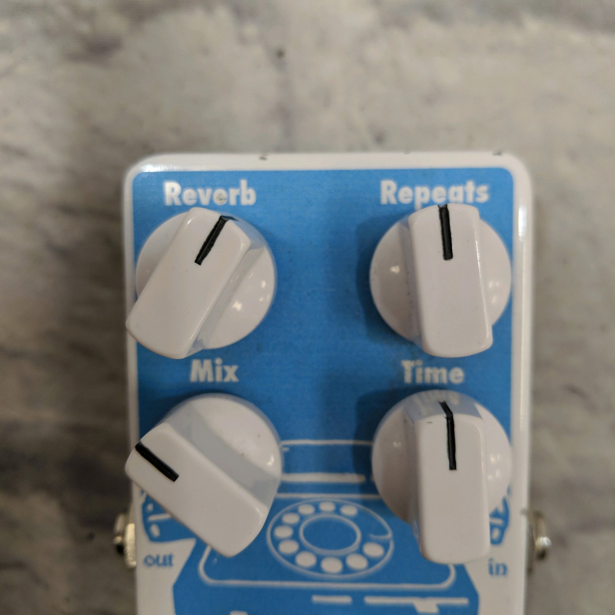 EarthQuaker Devices Dispatch Master V1 Delay and Reverb