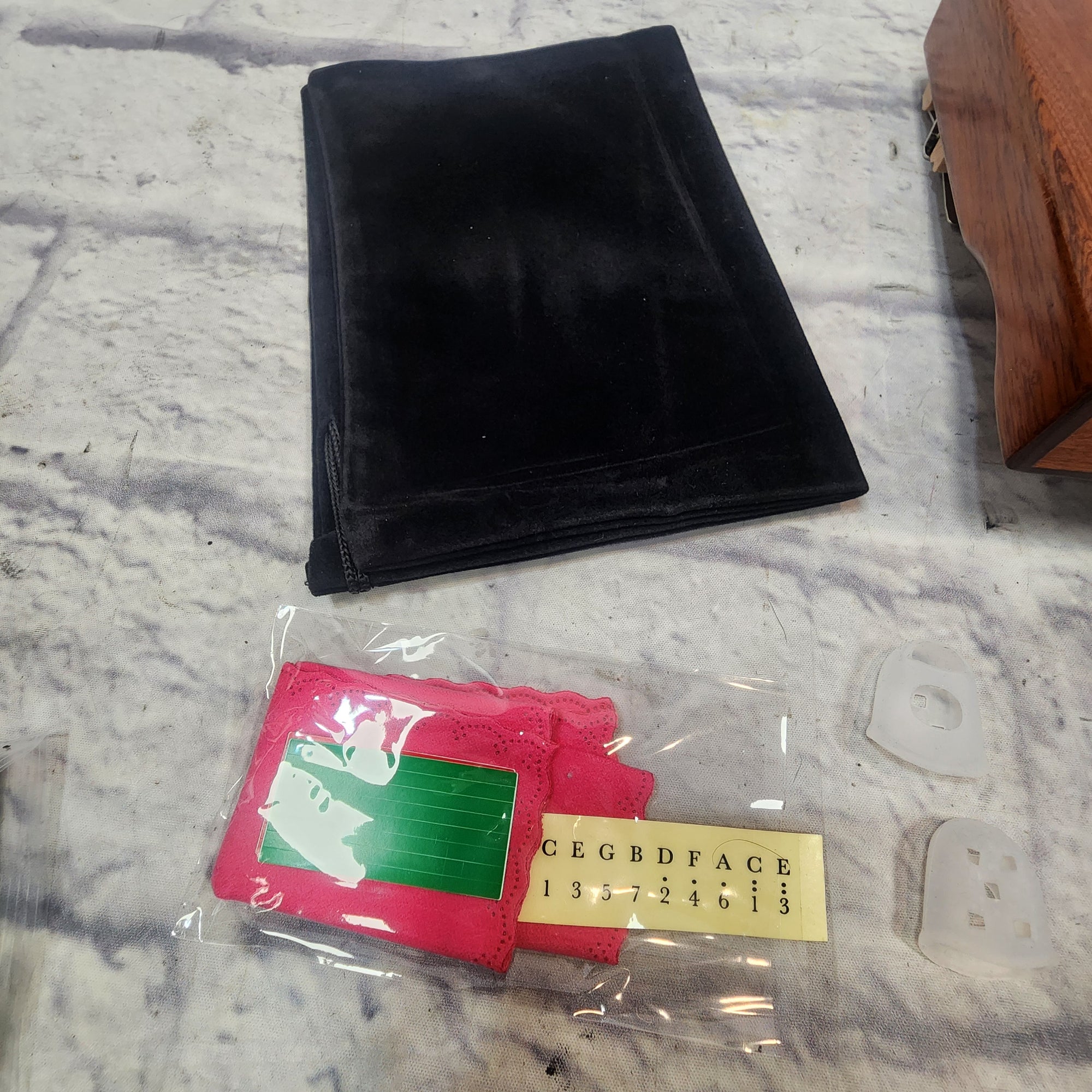 Unknown Kalimba CA-17B