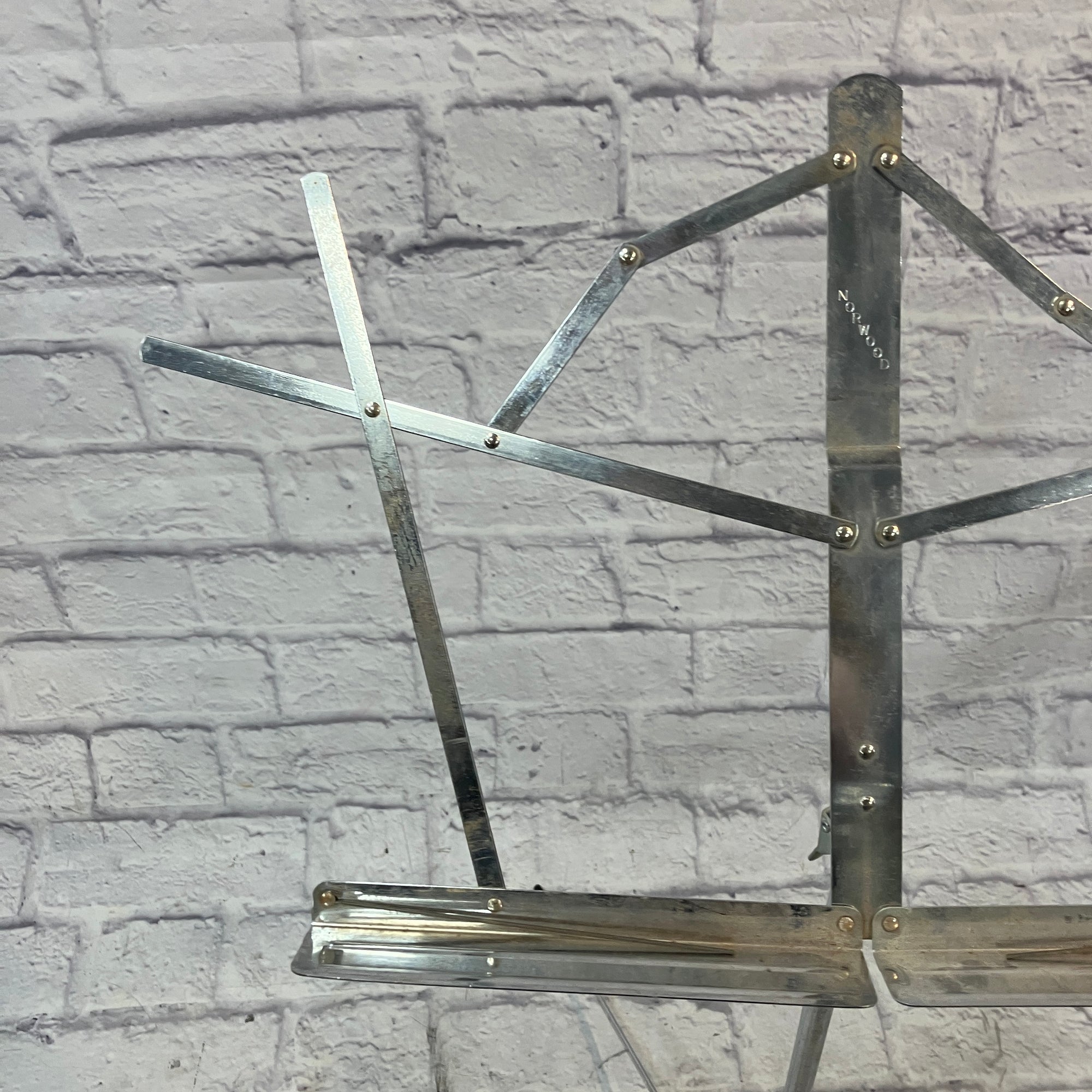 Norwood Wire Sheet Music Stand