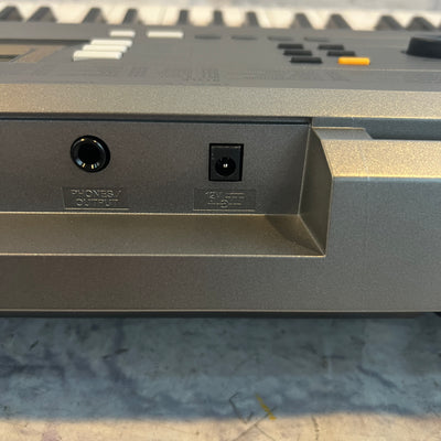 Yamaha PSR-E353 61-Key Electronic Keyboard