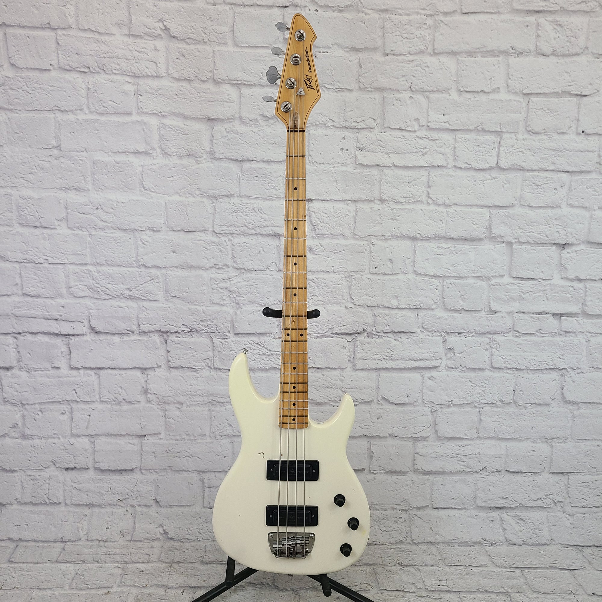 Peavey Foundation 4 String Bass Guitar