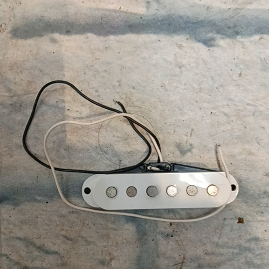 Unknown Single Coil Strat Neck Pickup