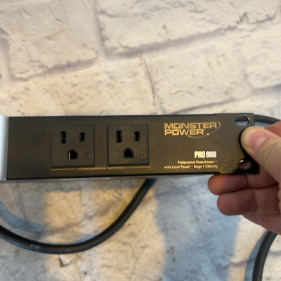 Monster Power Pro 900 Power Conditioner