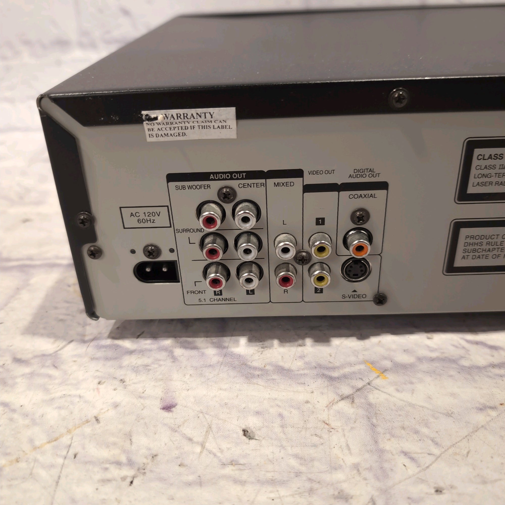 APEX AD-703 3-Disc Digital Video DVD Player and Karaoke