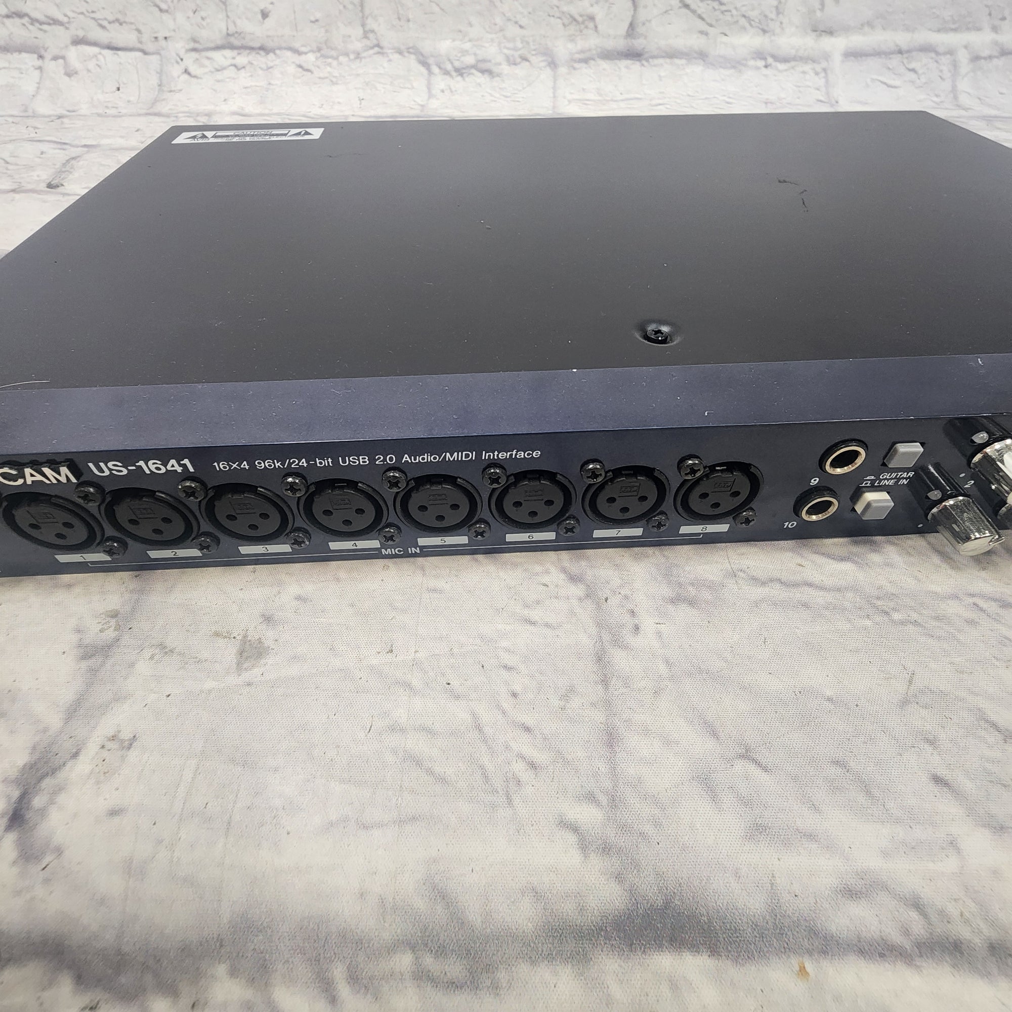 Tascam US1641 Rack Interface